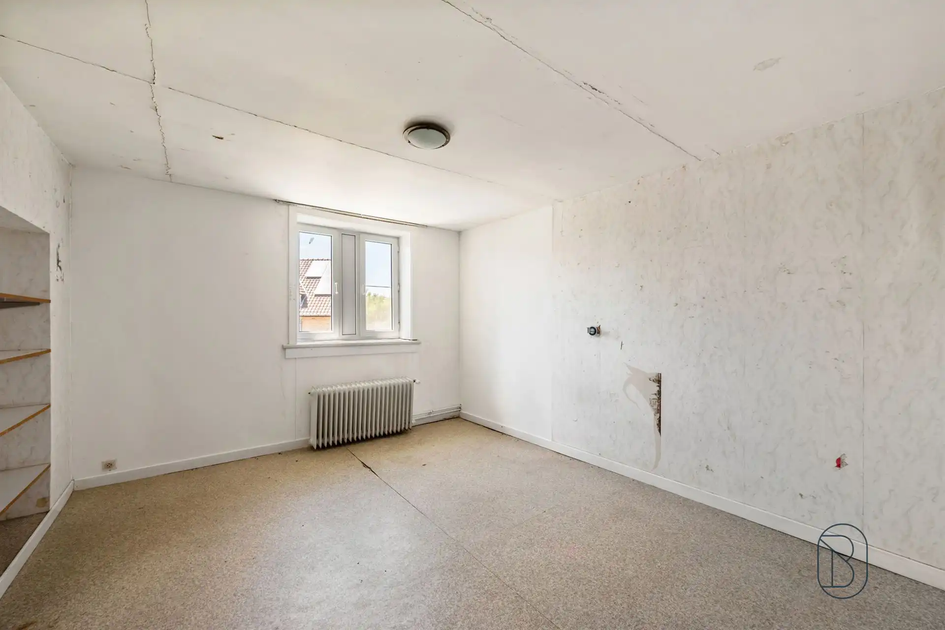 Te renoveren woning met 3 slk, garage en tuin! foto 19