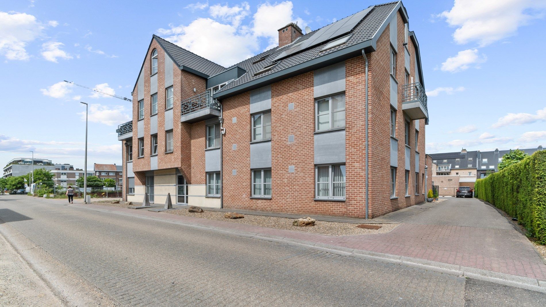 ()=>{if(producerUpdateValueVersion(node),producerAccessed(node),node.value===ERRORED)throw node.error;return node.value} Spoorwegstraat 11 -/5 - 3620 Lanaken