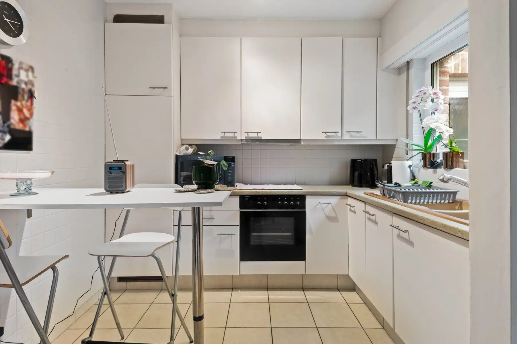 Gelijkvloersappartement met zonnige tuin, garage en staanplaats foto 7