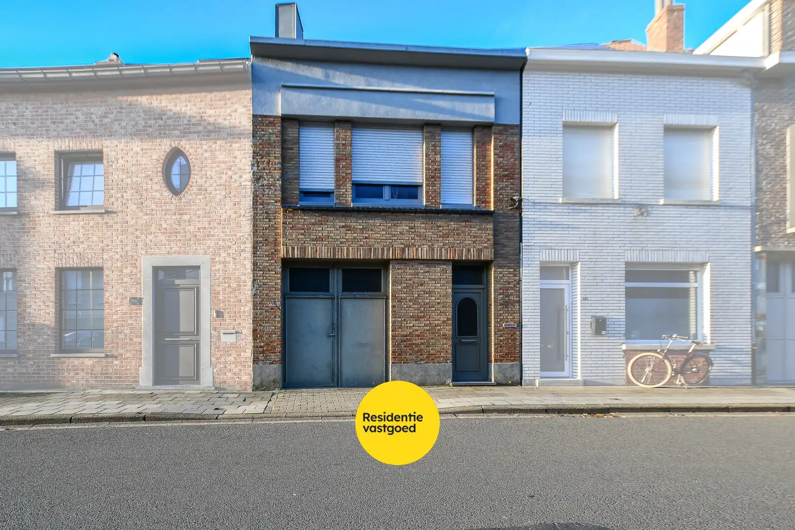 Hoofdfoto van de publicatie: Rijwoning met veel potentieel, garage en tuin nabij centrum Blankenberge