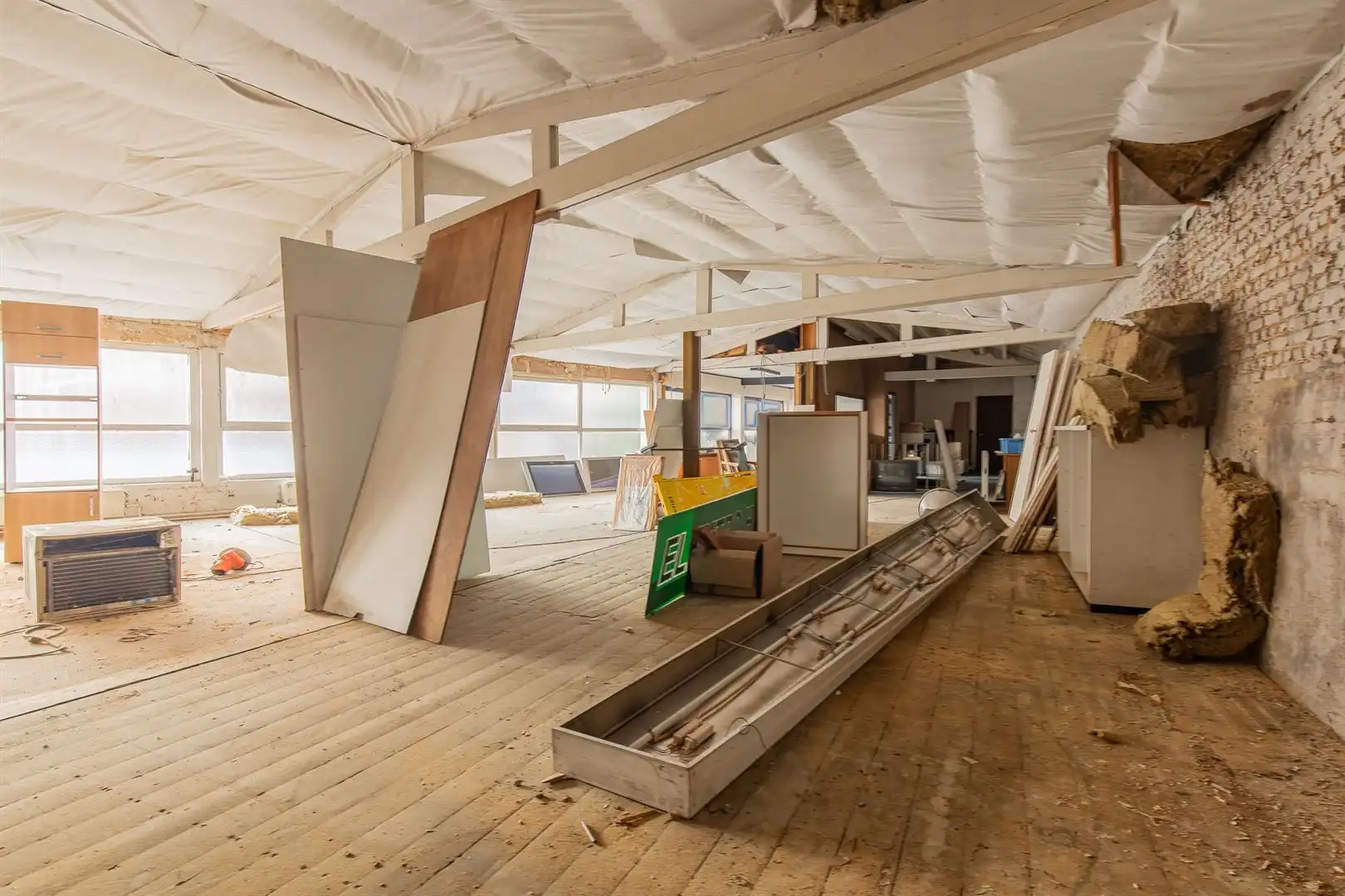 Gemengd gebouw foto 24