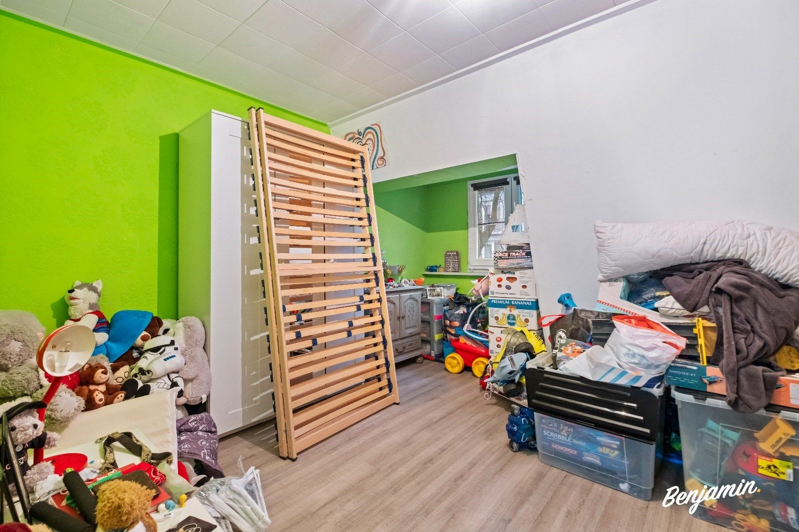 Rijwoning met 2 slaapkamers, zonnige tuin en inpandige garage in Stasegem  foto 11