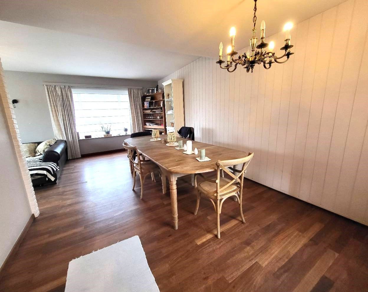 Ruim appartement met 3 slaapkamers. foto 10