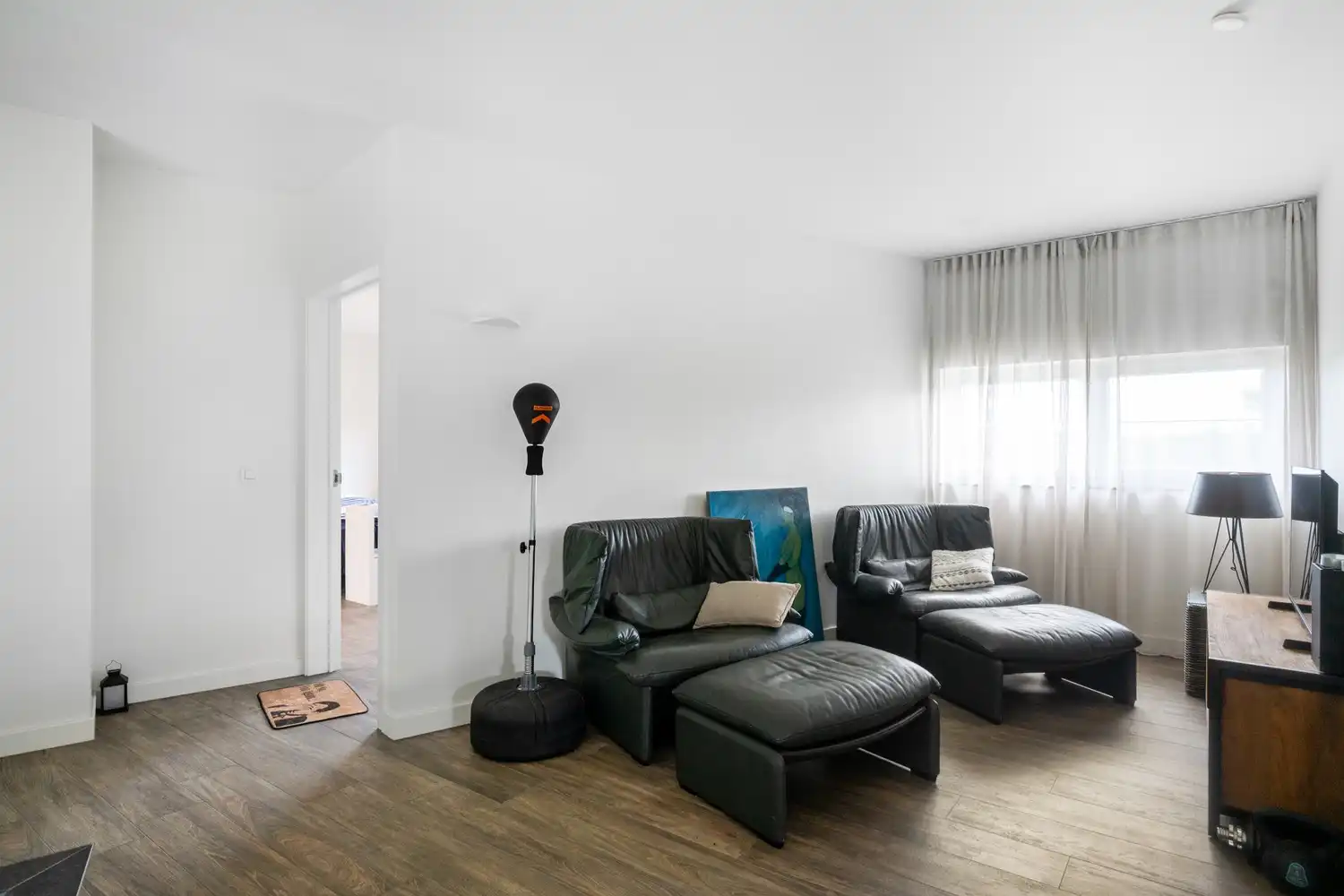 Instapklare energiezuinige villa met 4 zeer ruime slpkrs en ruime inpandige garage op 1006m2 foto 18