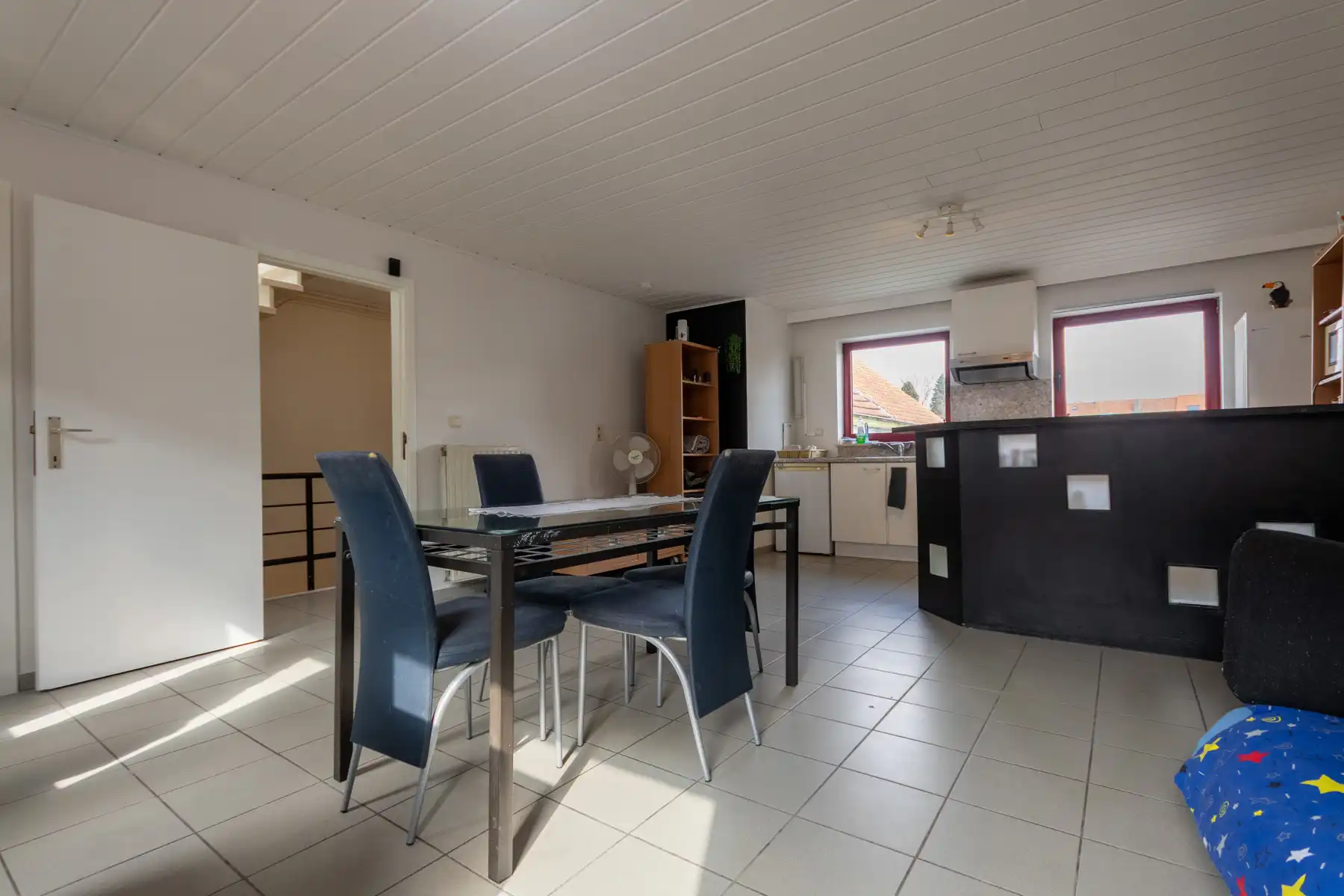 Handelshuis met commercieel gelijkvloers en appartement foto 12