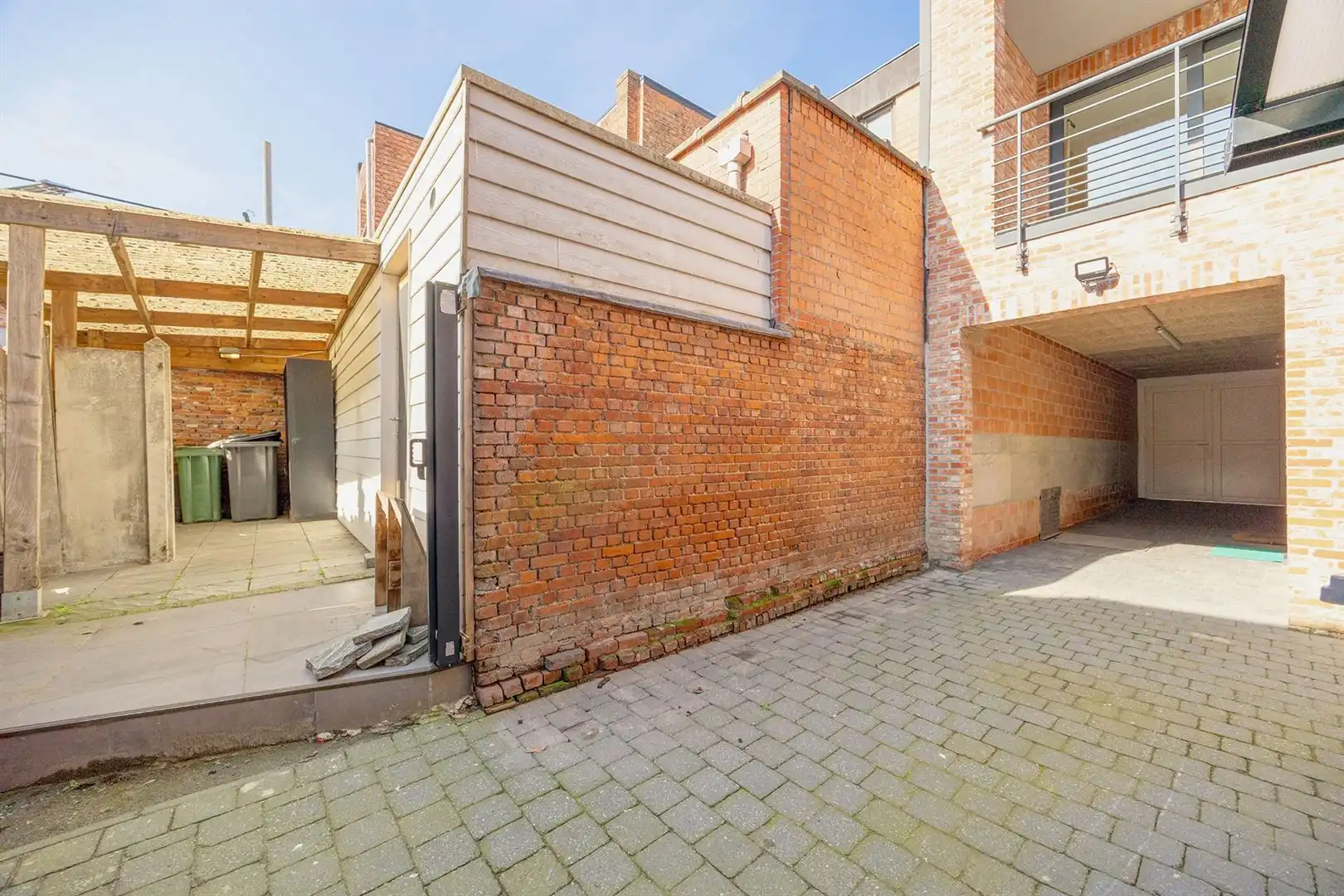 Handelszaak met mogelijkheid tot eengezinswoning foto 14