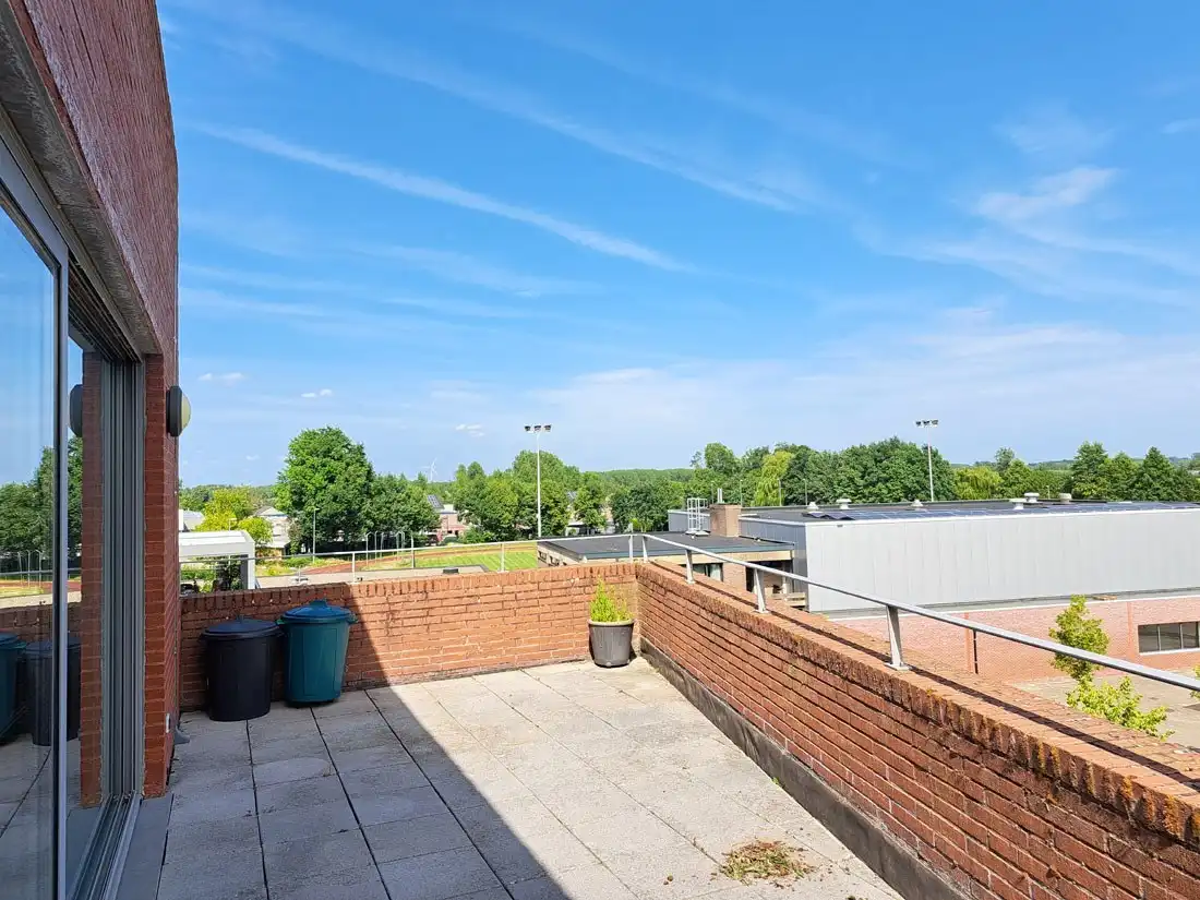 Modern appartement te Kortessem volledig INSTAPKLAAR foto 16