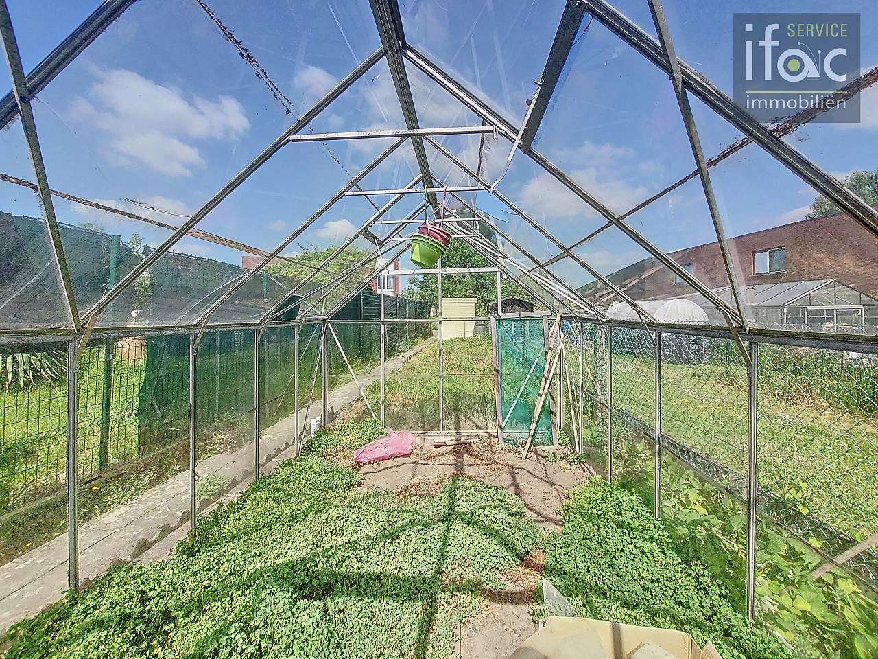 Rijhuis te koop foto 8