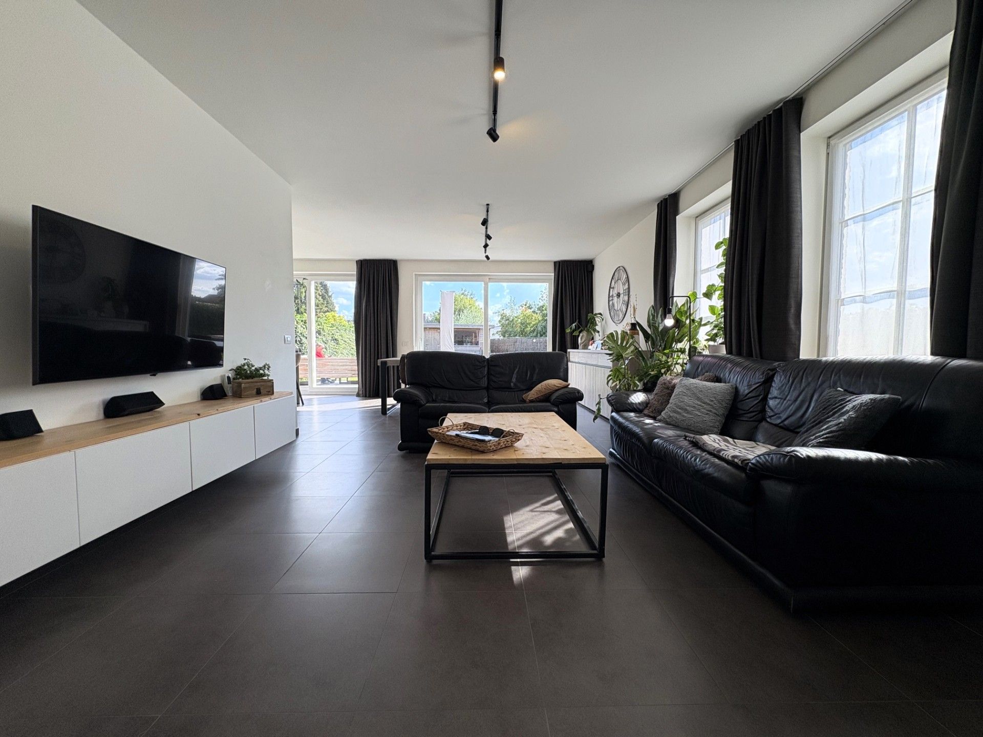 Instapklare nieuwbouw woning in Sint-Eloois-Vijve foto 5