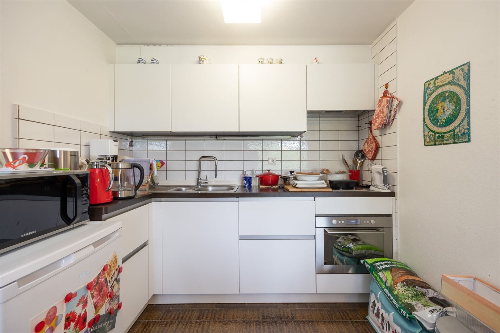 Dit is een topper! Ruim en licht appartement in hartje Brasschaat foto 9