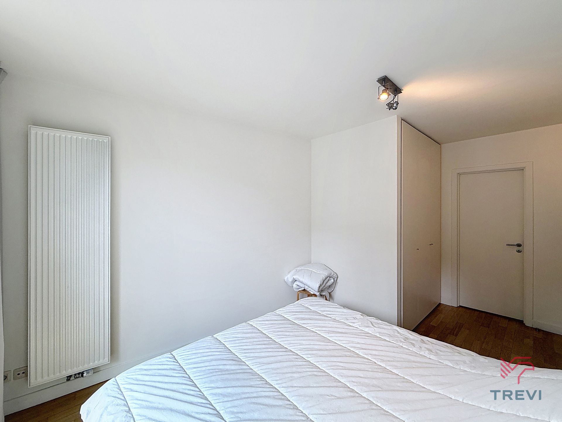 2 SLAAPKAMER APPARTEMENT IN HET CENTRUM VAN BRUSSEL foto 9