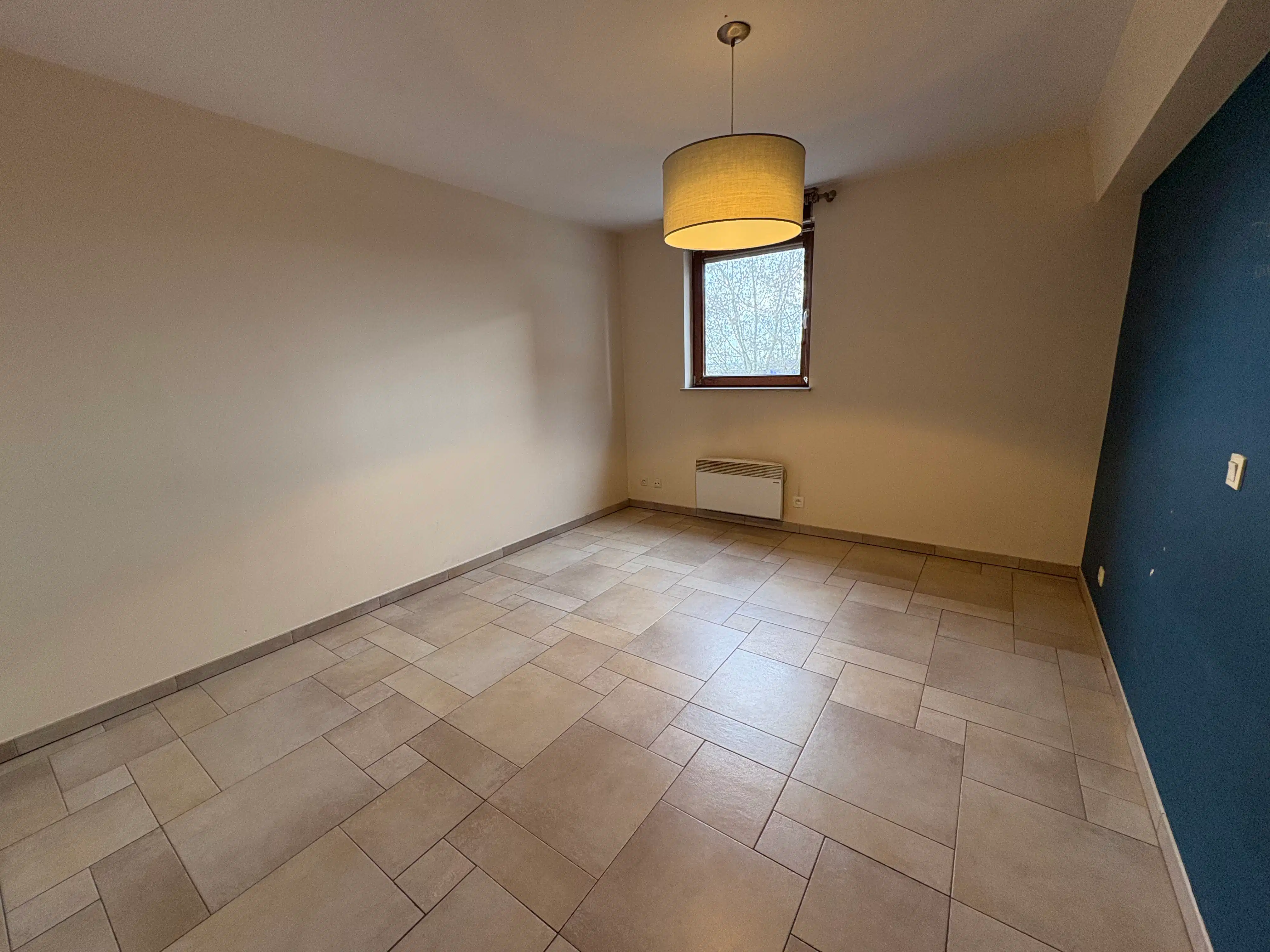 Heel ruim appartement met drie slaapkamers en twee terrassen te Zeebrugge. Mooi uitzicht op de Haven. foto 19