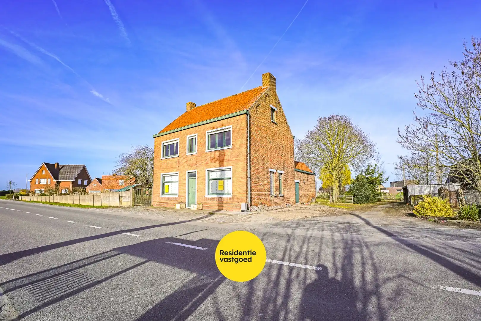 Te renoveren woning met 5 slaapkamers op 8.102 m²  te Diksmuide! foto 11