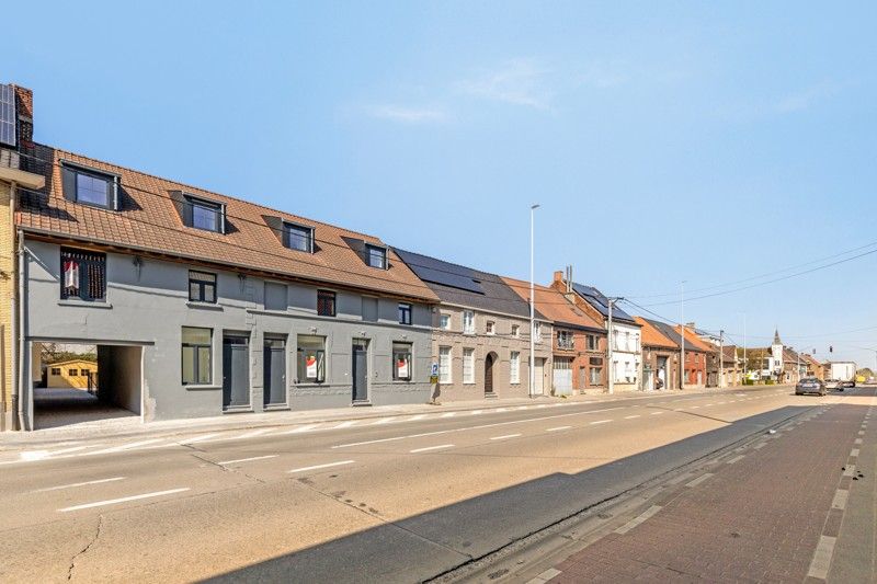 Volledig gerenoveerde woning met 3 slaapkamers, tuin, terras en parkeerplaats TE KOOP in Beveren-Leie! foto 27