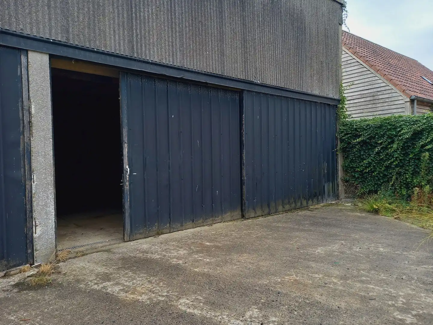 Garage te huur Statiestraat 38 - - 8840 Staden