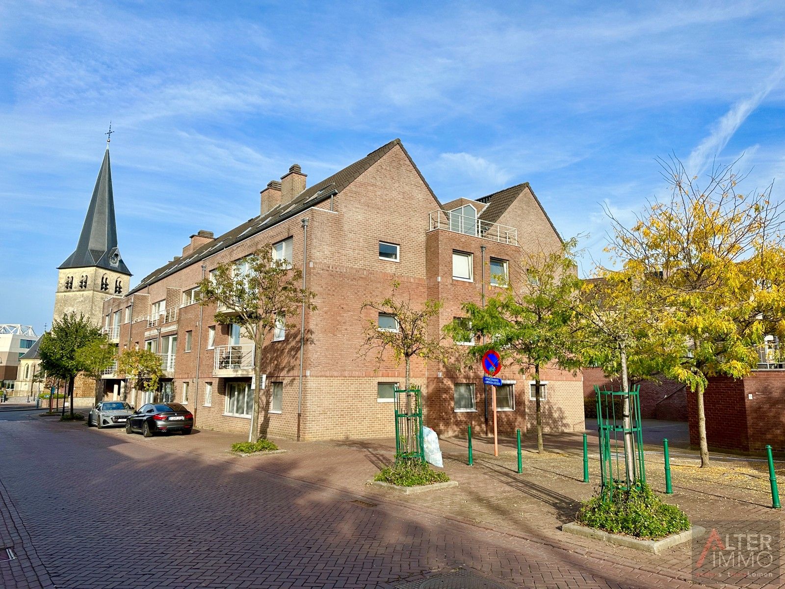 Mogelijk investeringspand! Goed onderhouden 1-slaapkamer appartement met berging in centrum Zolder. foto 12