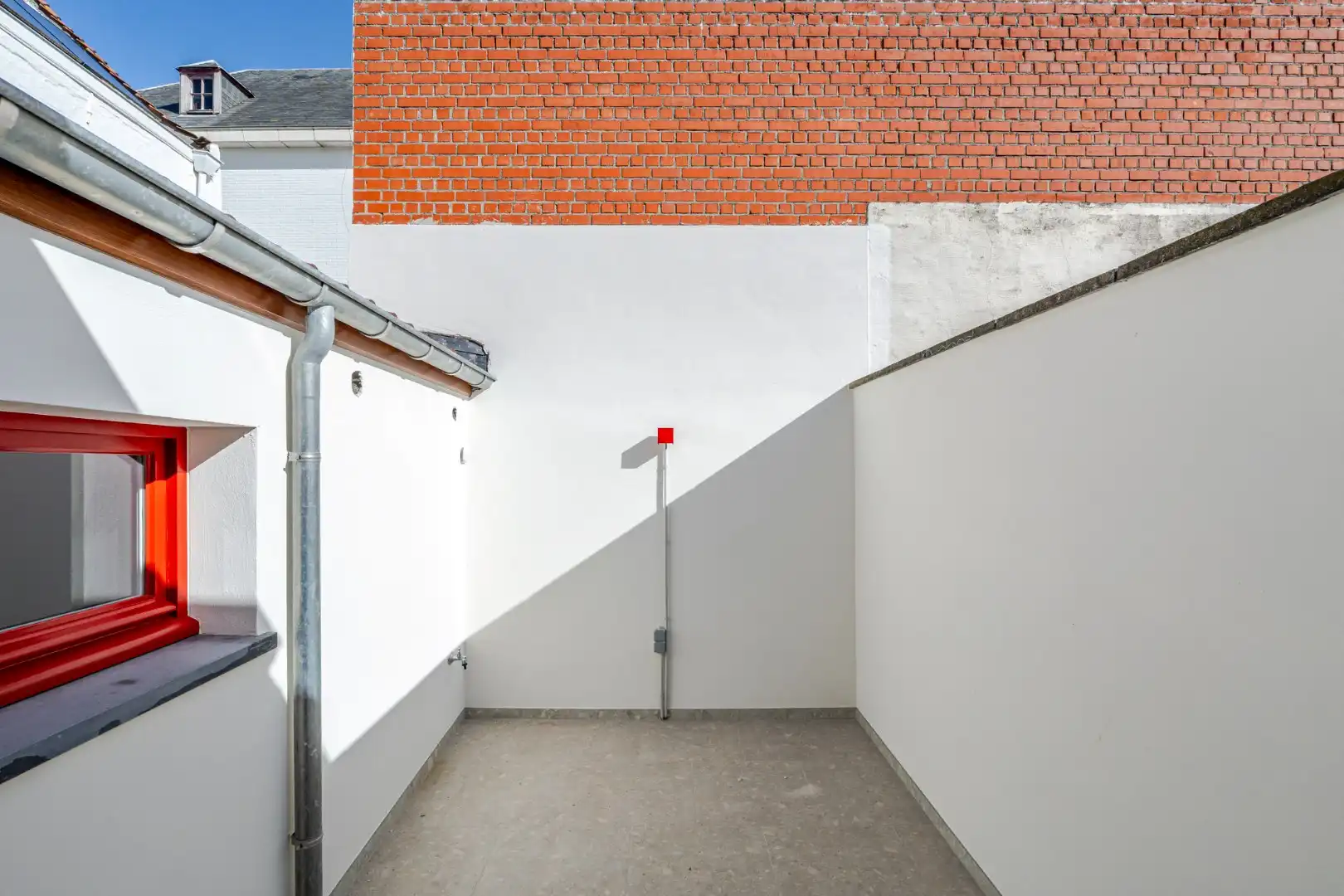 Energiezuinige gerenoveerde rijwoning - centrum Brugge foto 12
