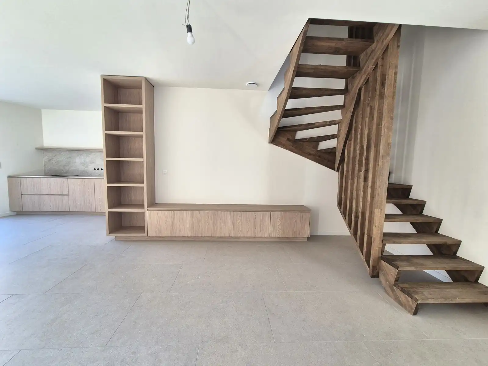 Nieuwbouw beste technieken én afwerking (ingebouwde kasten)! foto 4