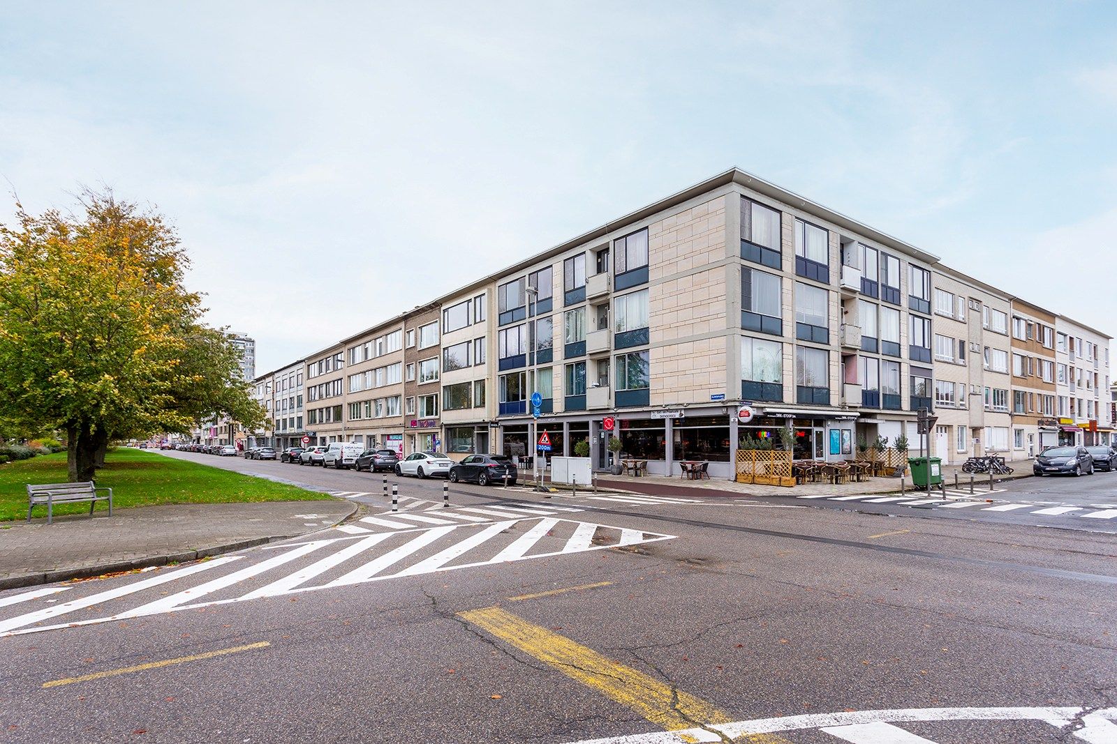 Ruim en lichtrijk appartement met 3 slaapkamers op centrale ligging foto 24