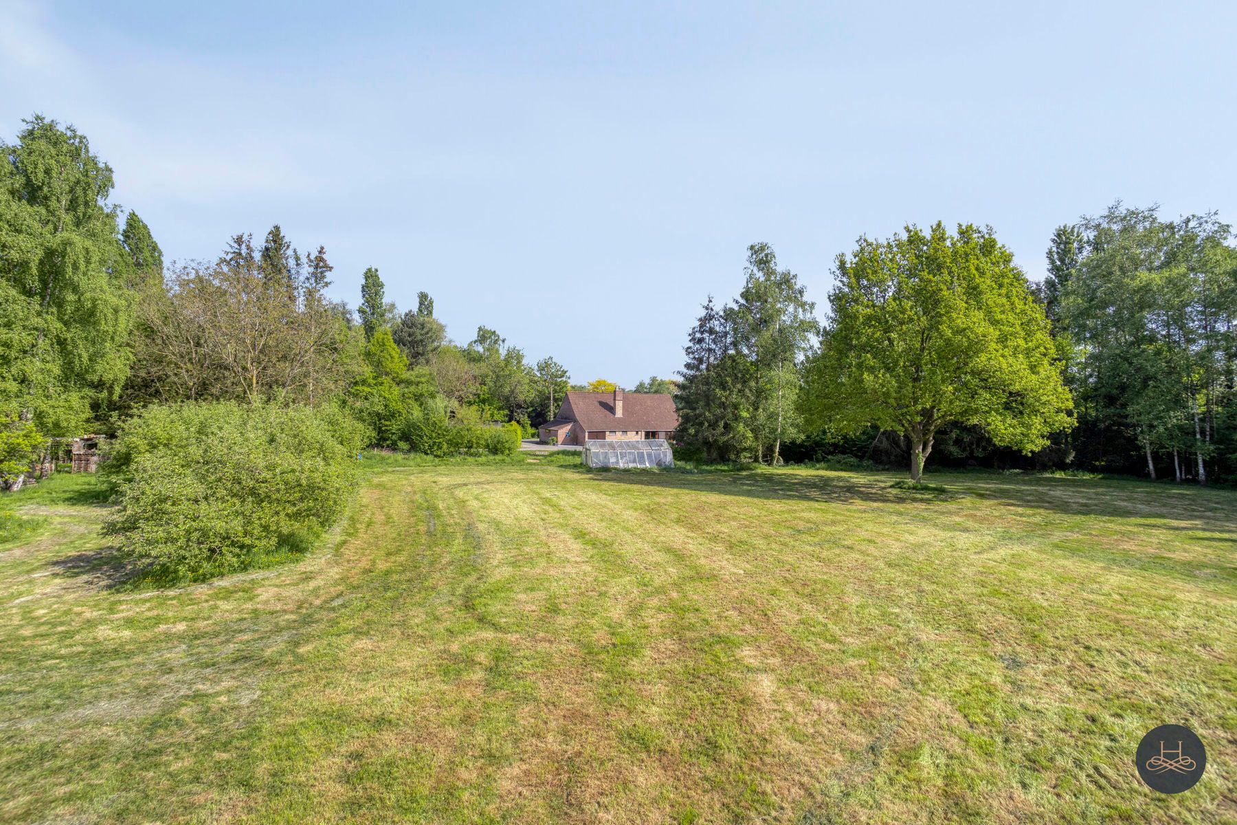 Alleenstaande woning in prachtige groene omgeving foto 28