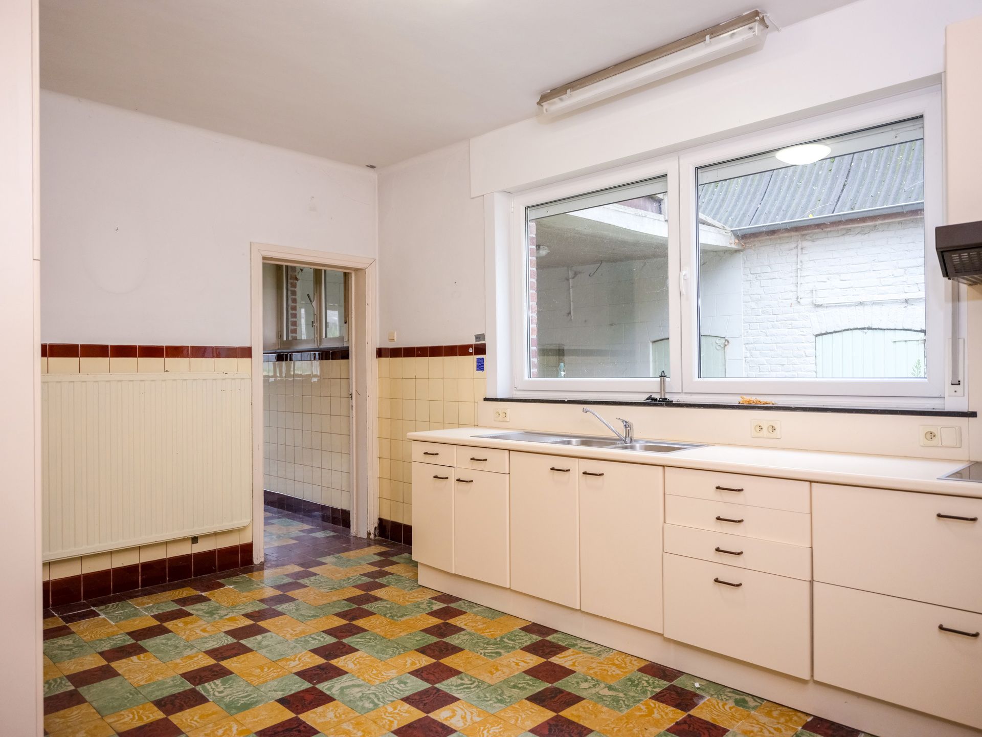 Authentieke (voormalige) pastorie op ruim perceel van 4.057 m² foto 15