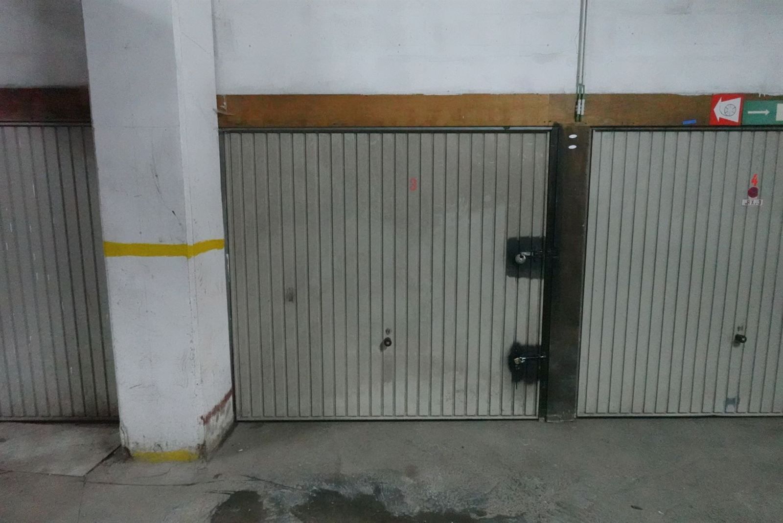 3 garages te koop in Anderlecht foto 6