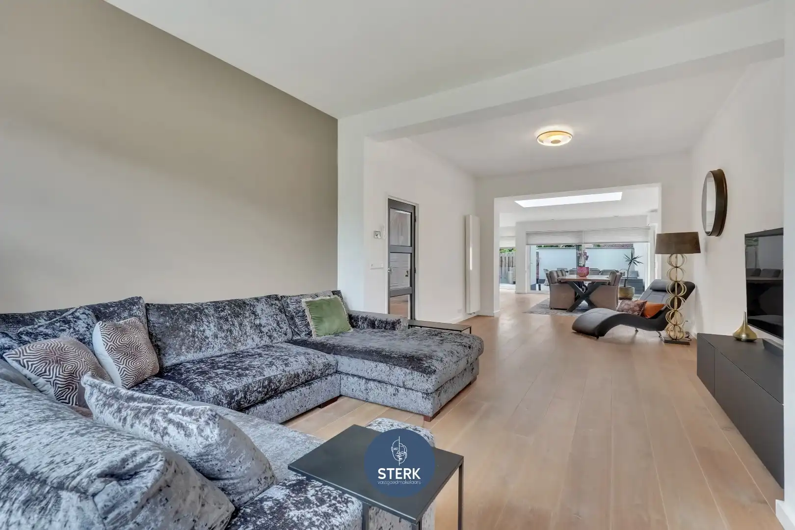 INSTAPKLARE WONING MET EPC LABEL B OP EEN STEENWORP VAN MAASTRICHT !  foto 2