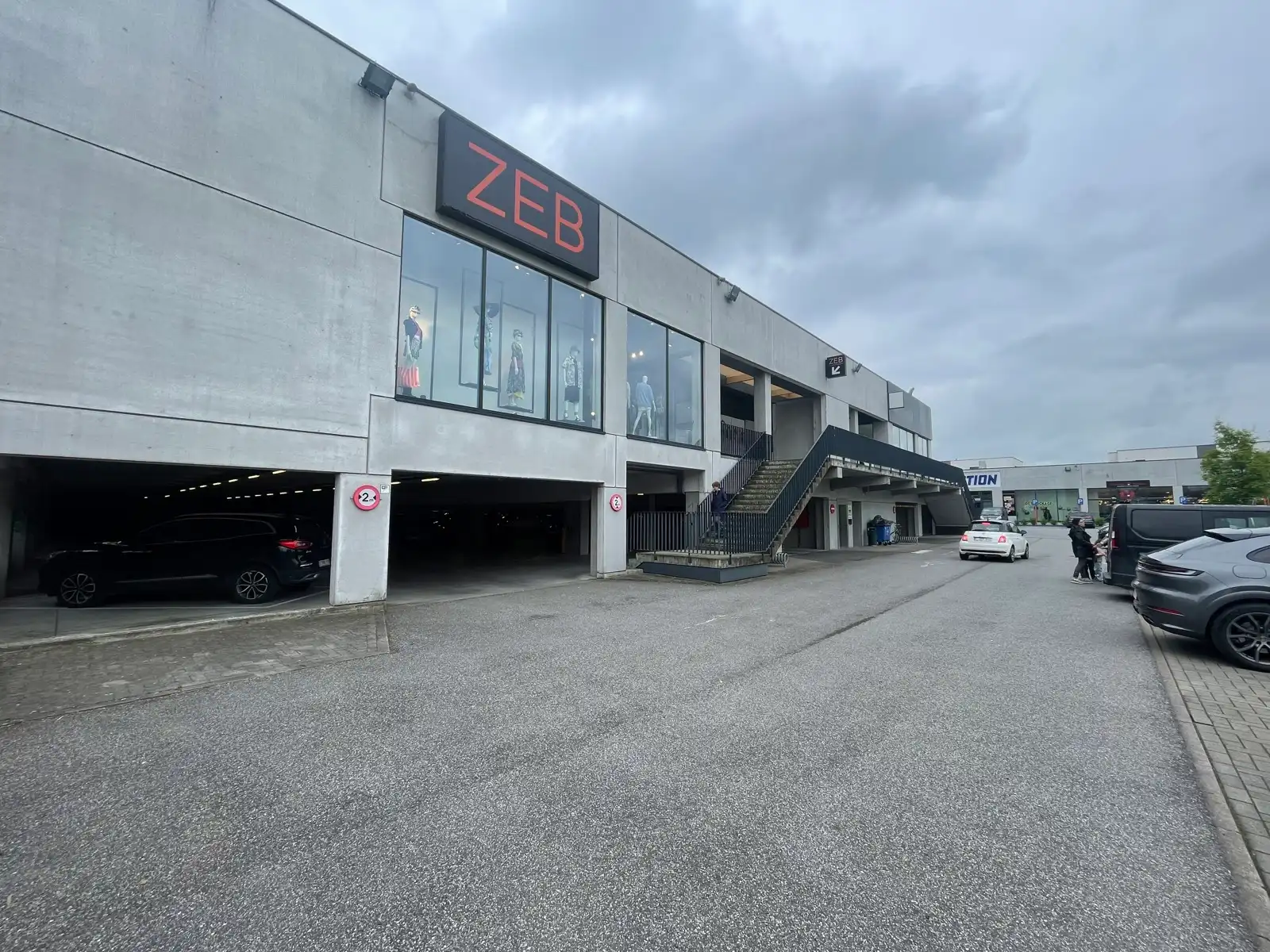 Commerciële ruimte (876 m²) te huur in Fashion Park Rode foto 14