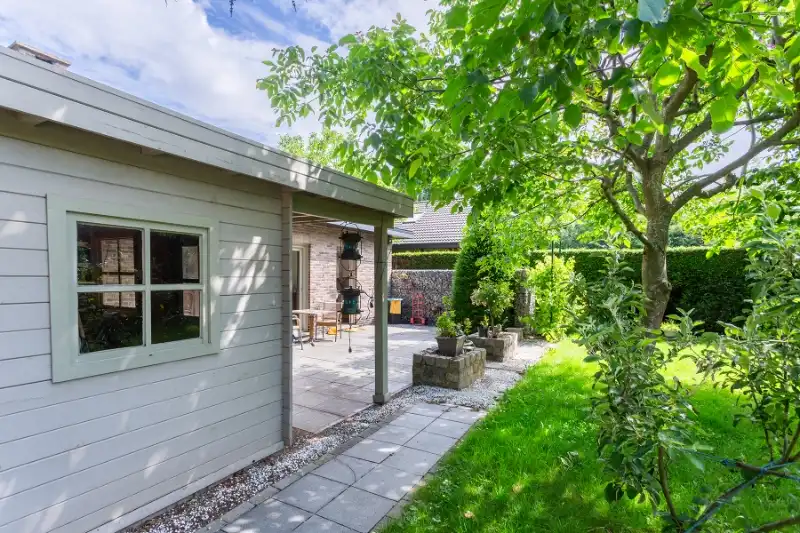 Villa op toplocatie, uiterst veel privacy in zeer rustige straat! foto 11