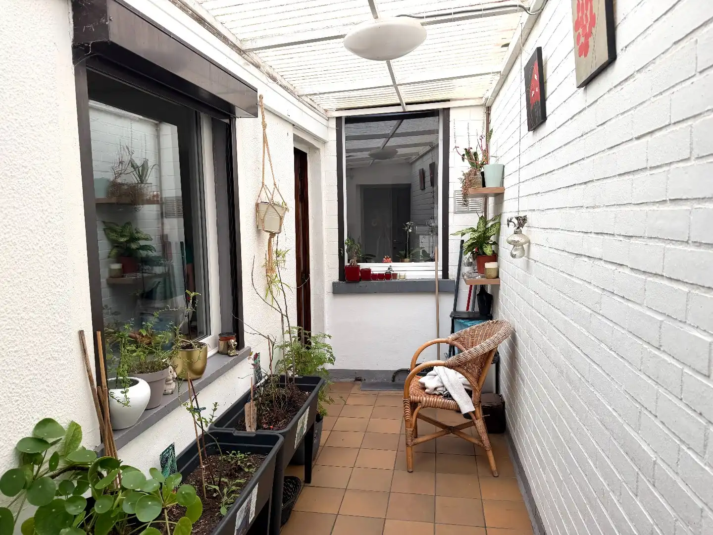 Instapklare rijwoning in het hart van Harelbeke met uitweg voor fietsen foto 19