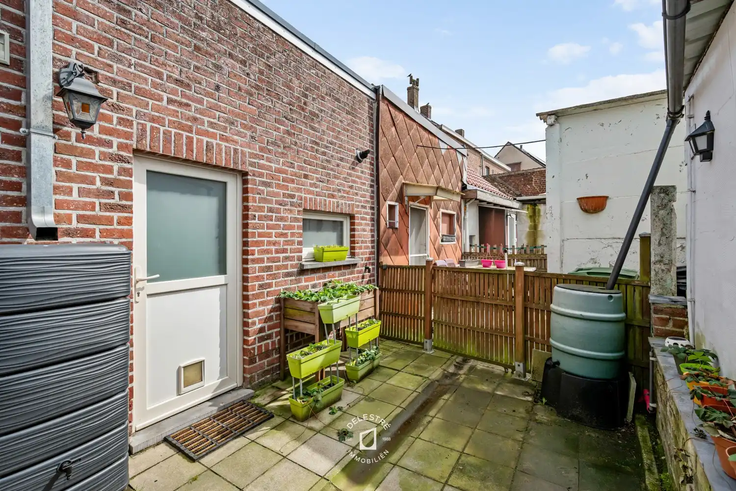 GEZELLIGE WONING MET TUIN EPC LABEL B MEERBEKE foto 10