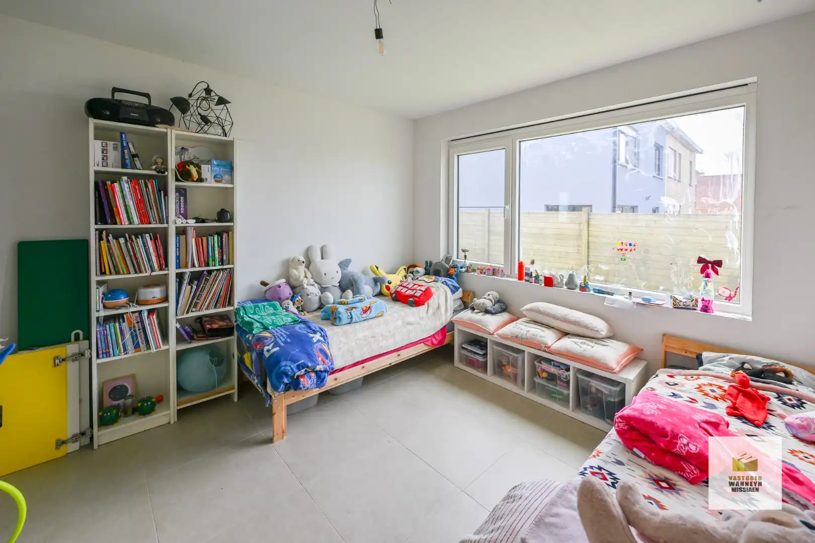 Gerenoveerde woning met 3slpk, garage en tuin op 648m2 foto 7