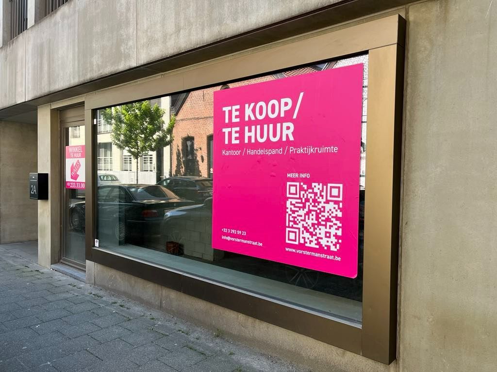 Uniek handelsgelijkvloers op 't Zuid!  foto {{pictureIndex}}