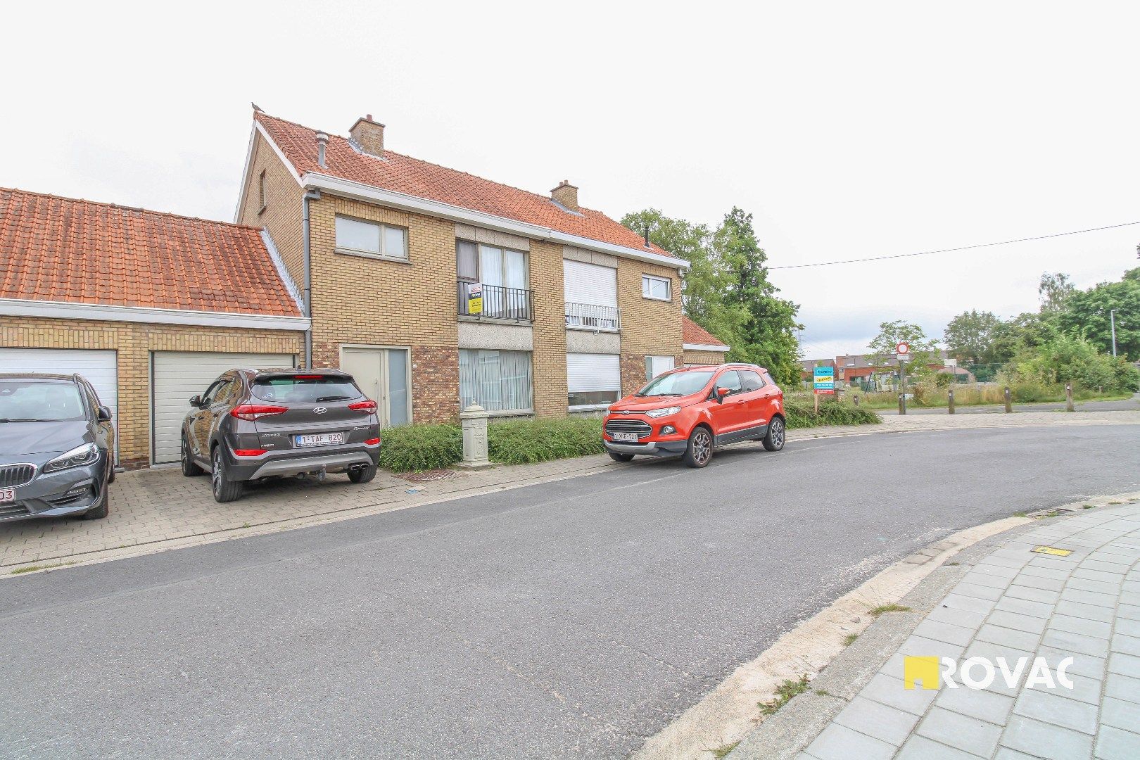 Rustig gelegen rijwoning met tuin en garage! foto 19