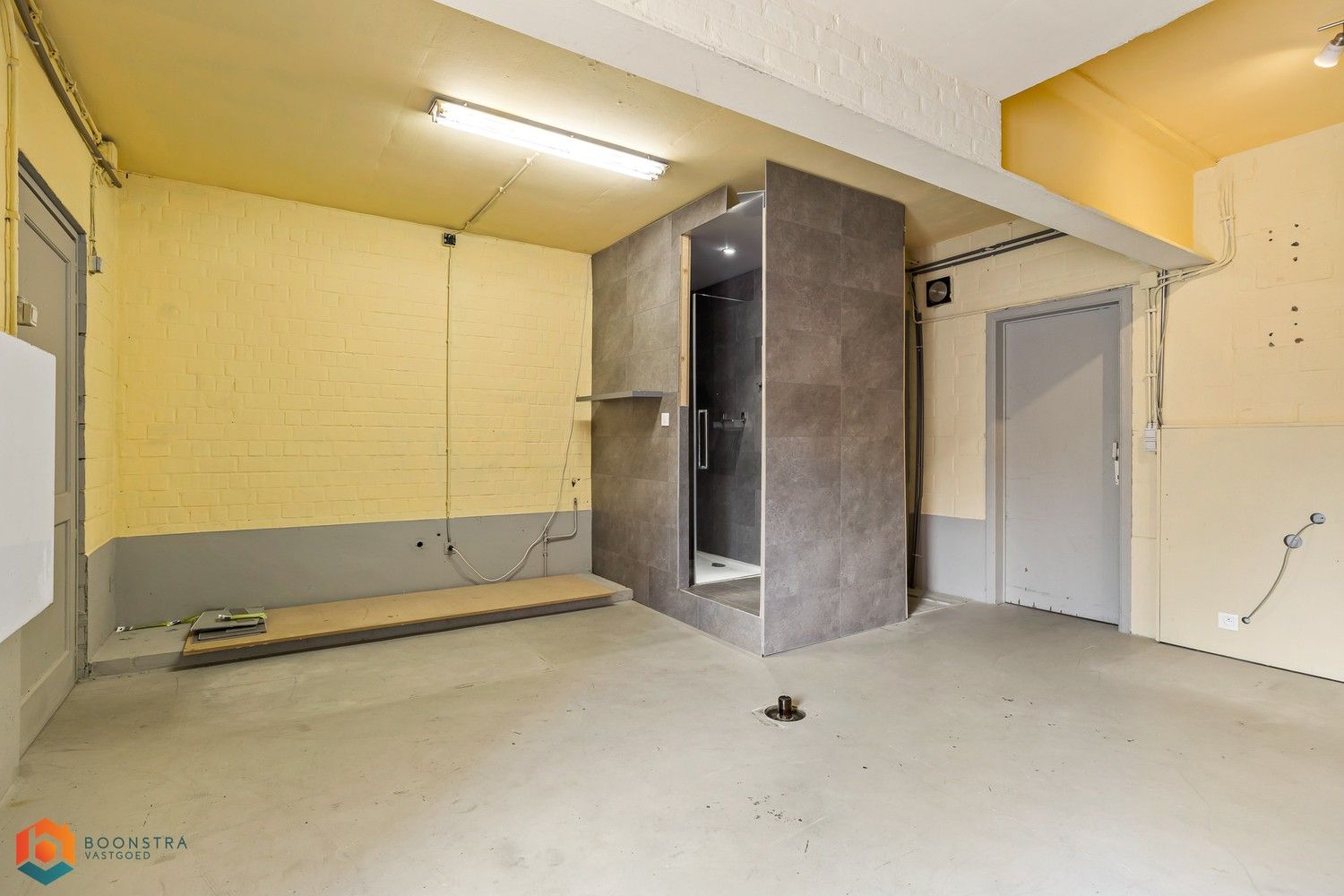 Instaklare woning met 3 slpkrs en inpandige garage foto 15