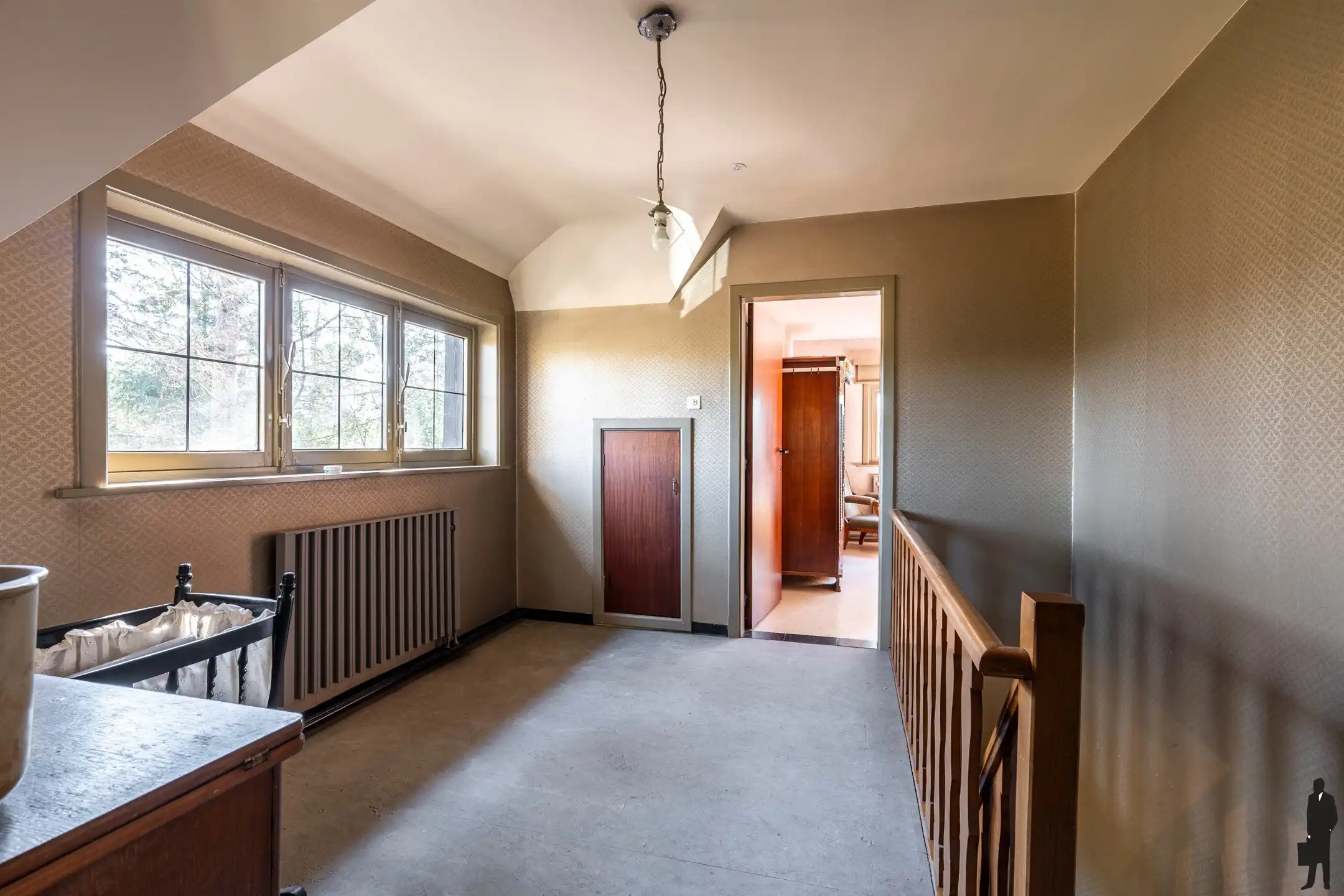 Uitzonderlijk gelegen villa in groen op grond van ca 1.730m² foto 12