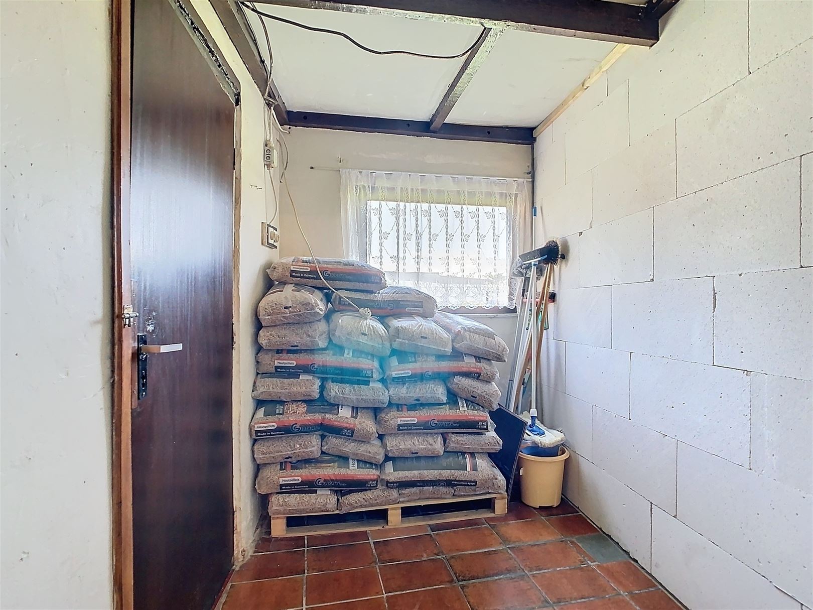 Te renoveren halfopen bebouwing, 3 slpks, tuin, 3a 50ca foto 41