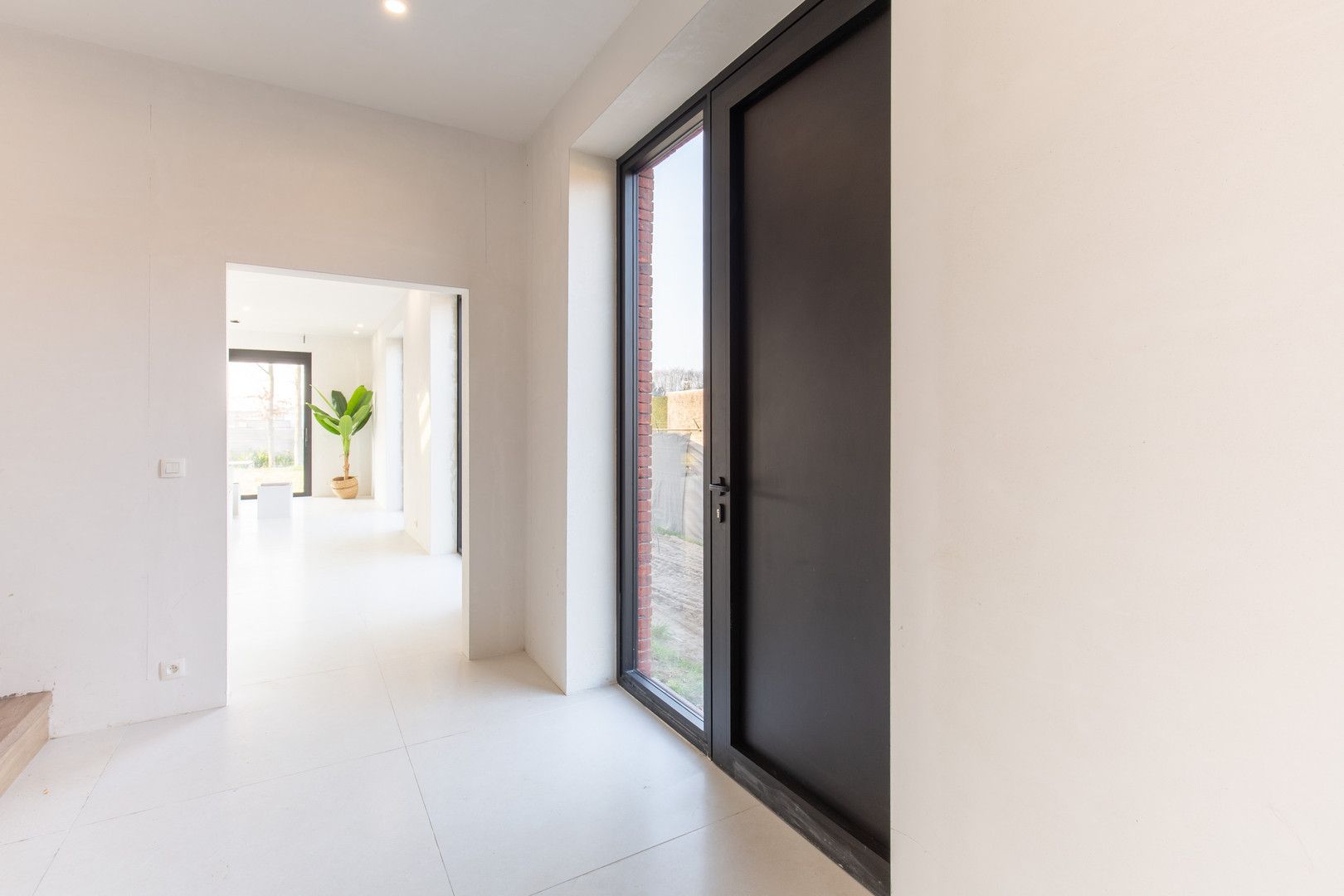 Unieke, ruime nieuwbouwwoning met tuin foto 8