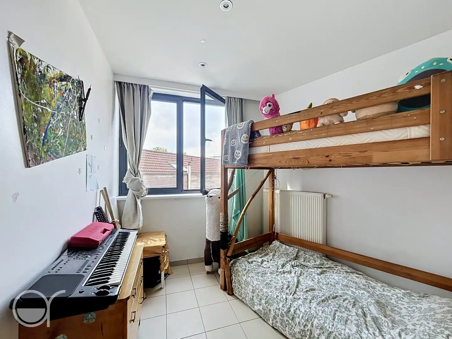 Lichtrijk tweeslaapkamerappartement nabij Gent Sint-Pieters foto 7