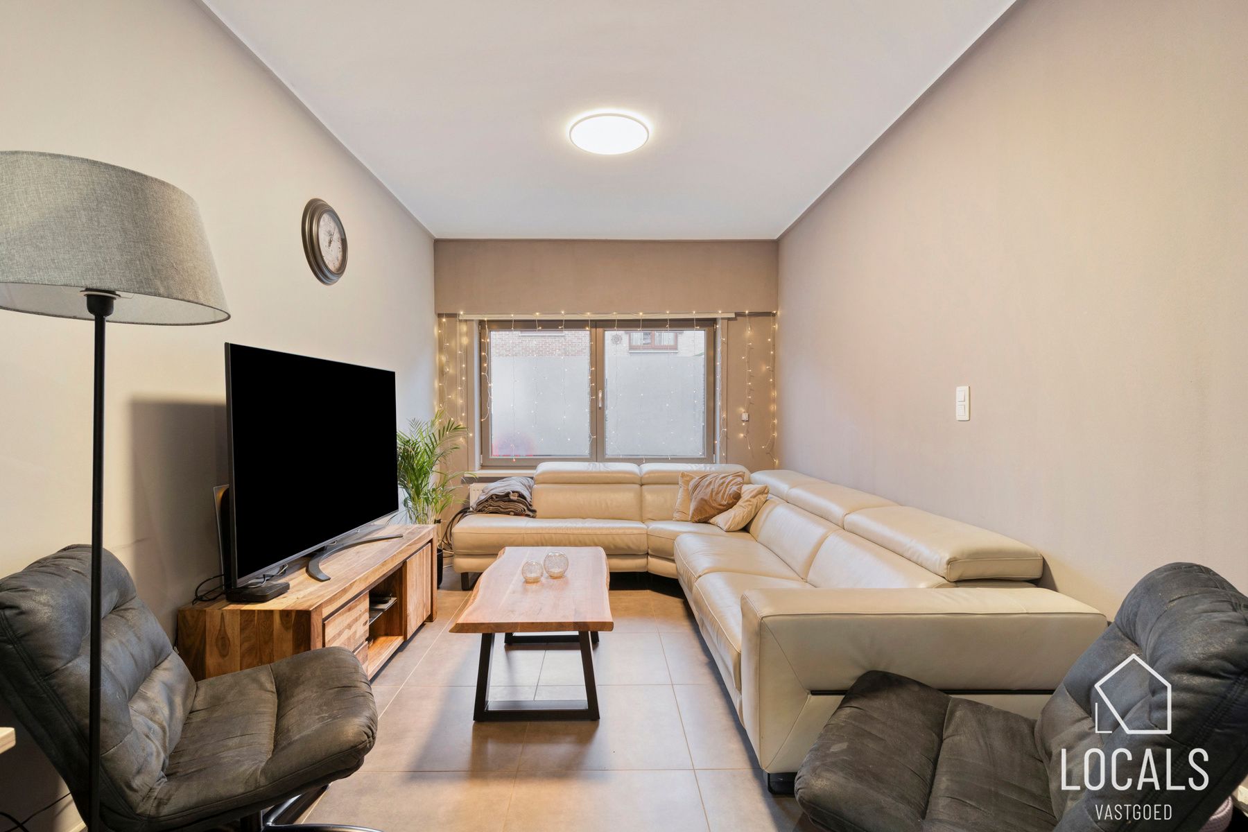 Instapklare en ruime woning in Liedekerke foto 4