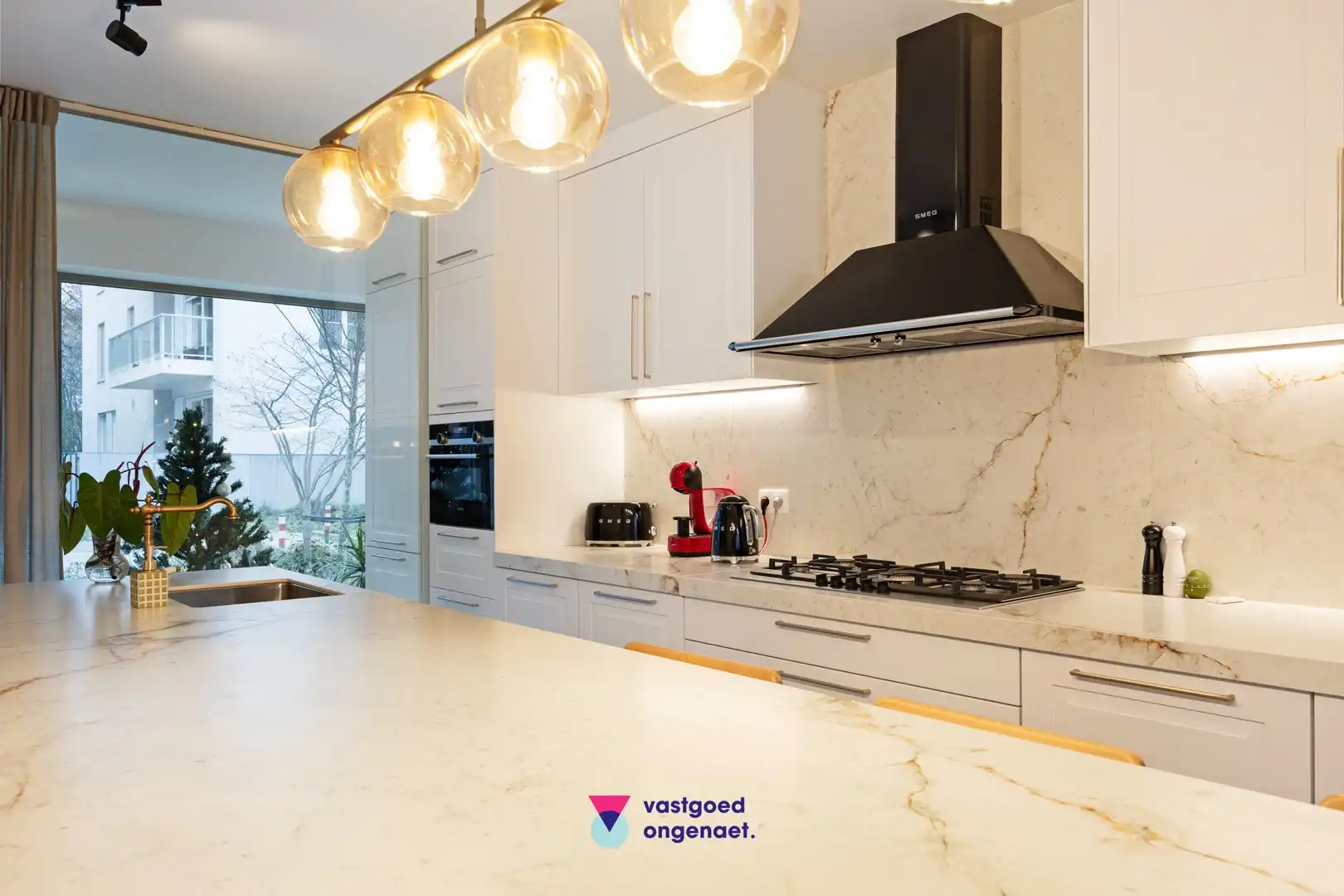 3 gevel woning Lieve Park foto 6