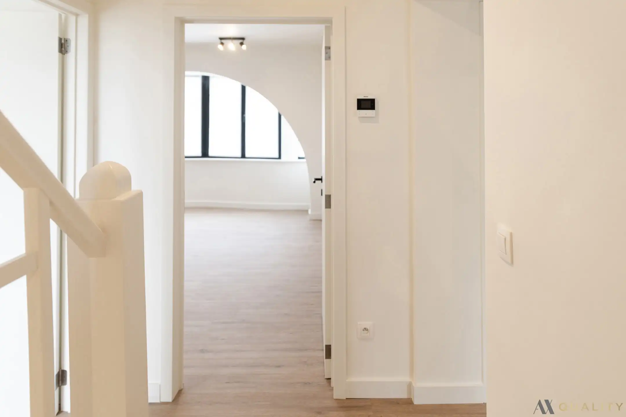Totaal gerenoveerde burgerwoning met garage, 4 slaapkamers en zonnige Zuidwest-tuin in Peizegem (Merchtem) foto 13