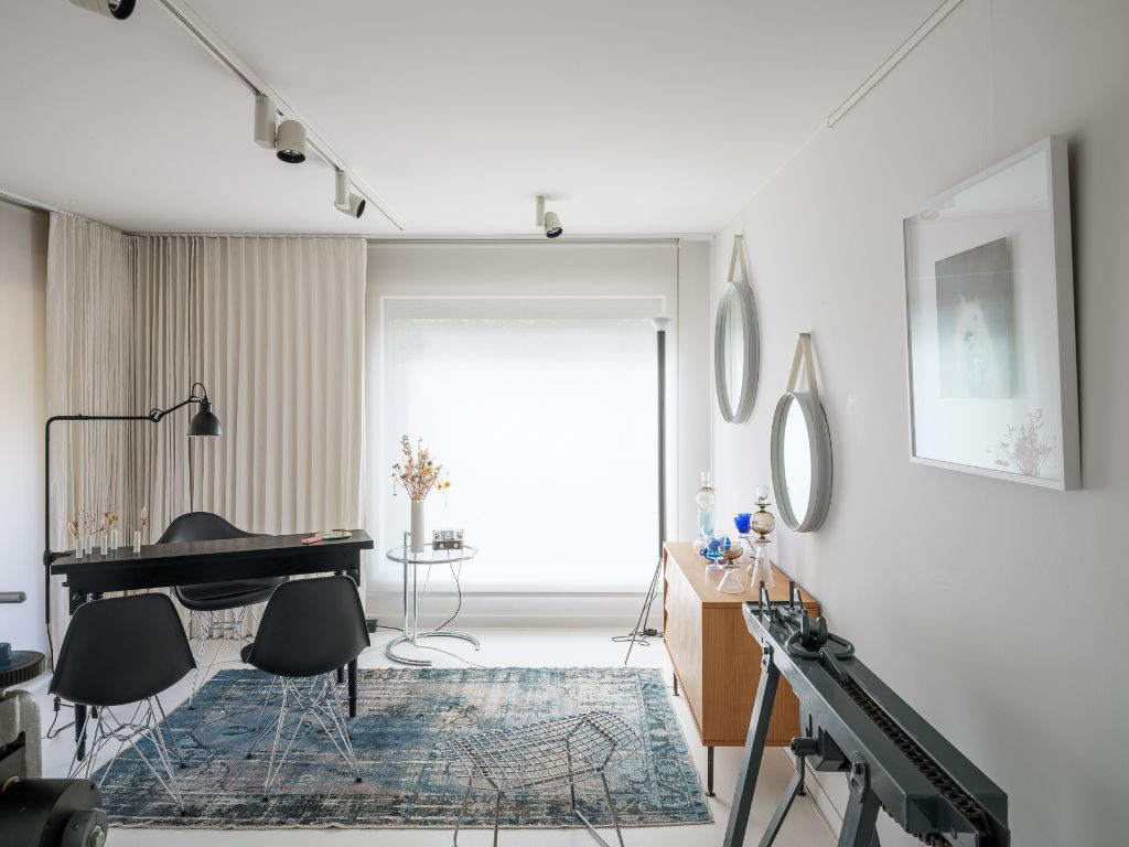 Kwalitatieve design bel-étage met 3 slaapkamers (mogelijkheid tot 5), bureauruimte en goed georiënteerde tuin te Sint-Amandsberg. foto 15