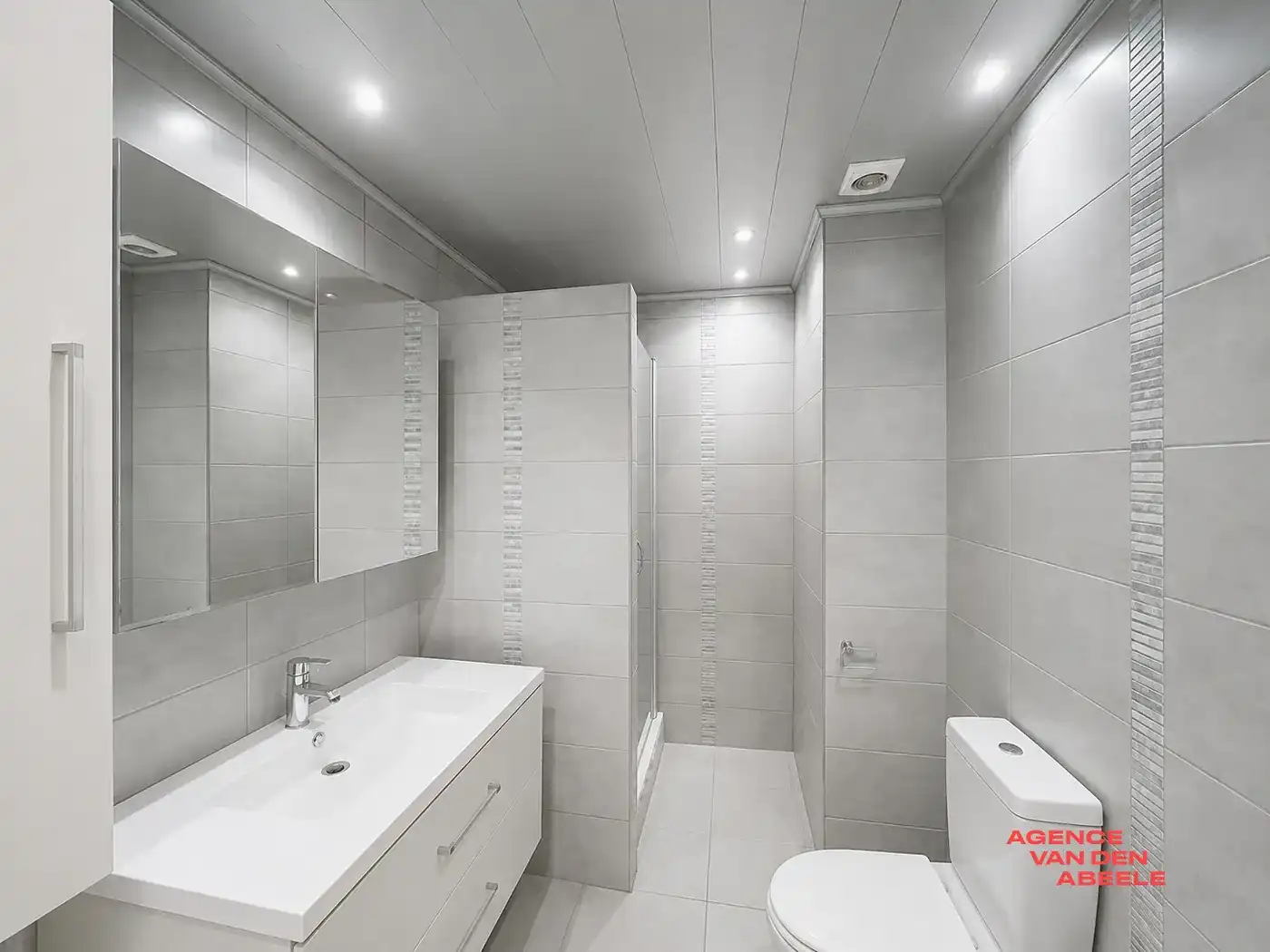 Centraal gelegen woon appartement met 1 ruime slaapkamer  foto 6