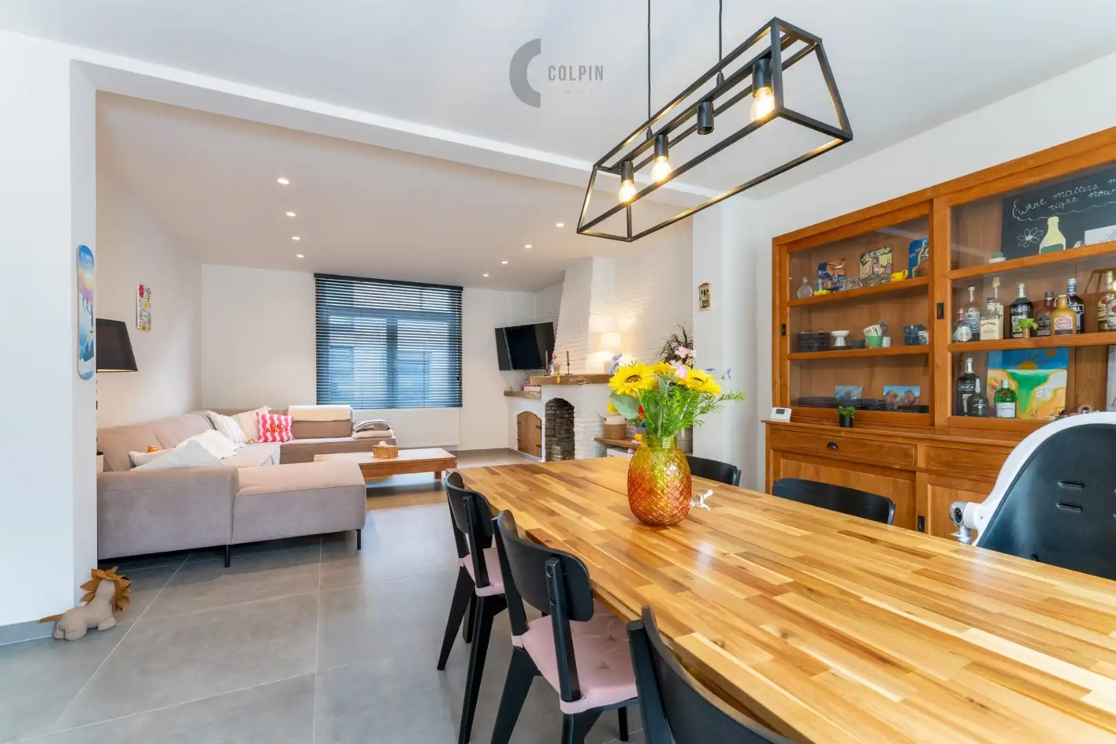 Te koop: Ruime woning in het centrum van Heist, op wandelafstand van strand en Heldenplein foto 5