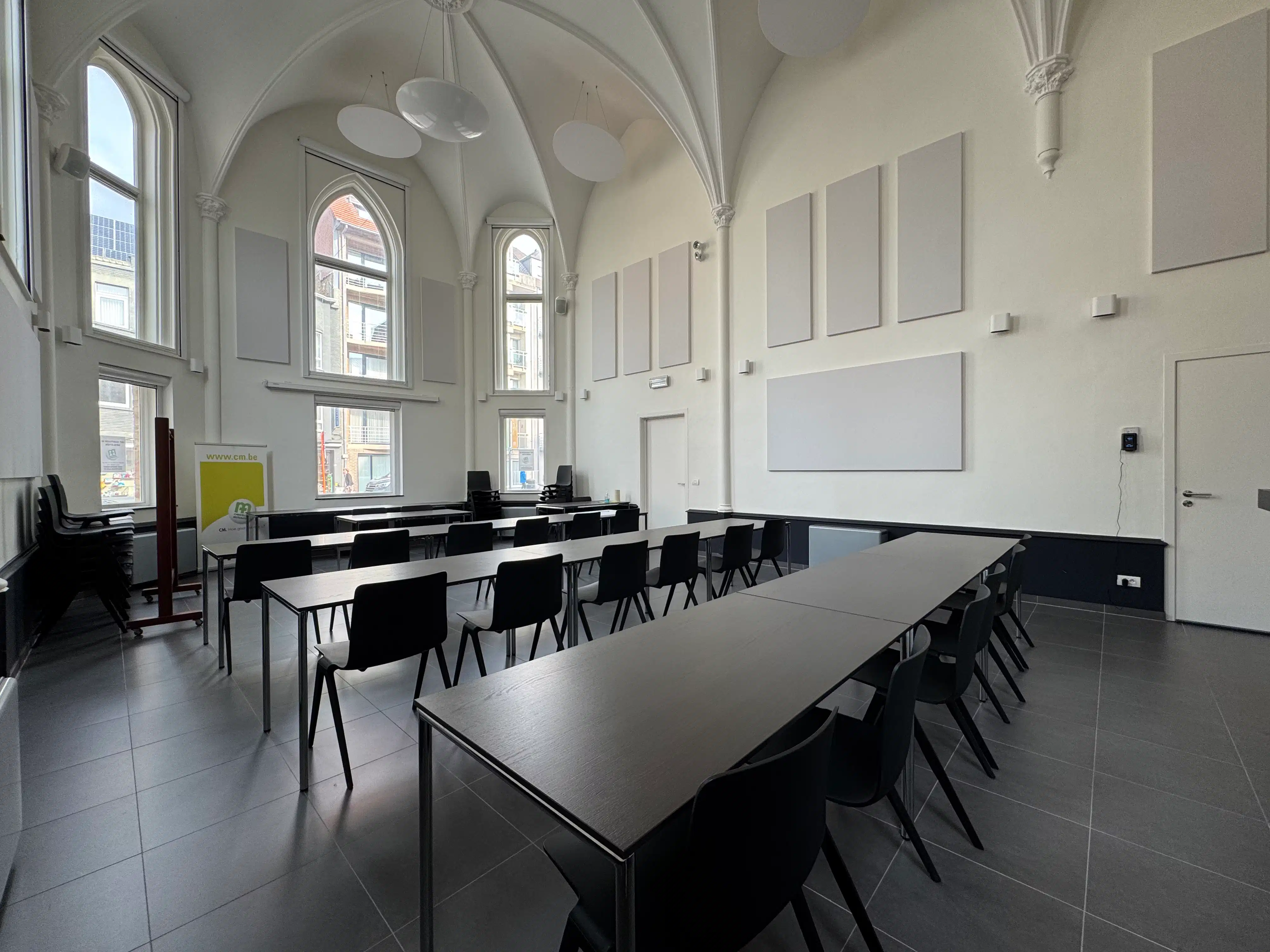 Instapklaar handelsgelijkvloers 250 m² Middelkerke foto 3