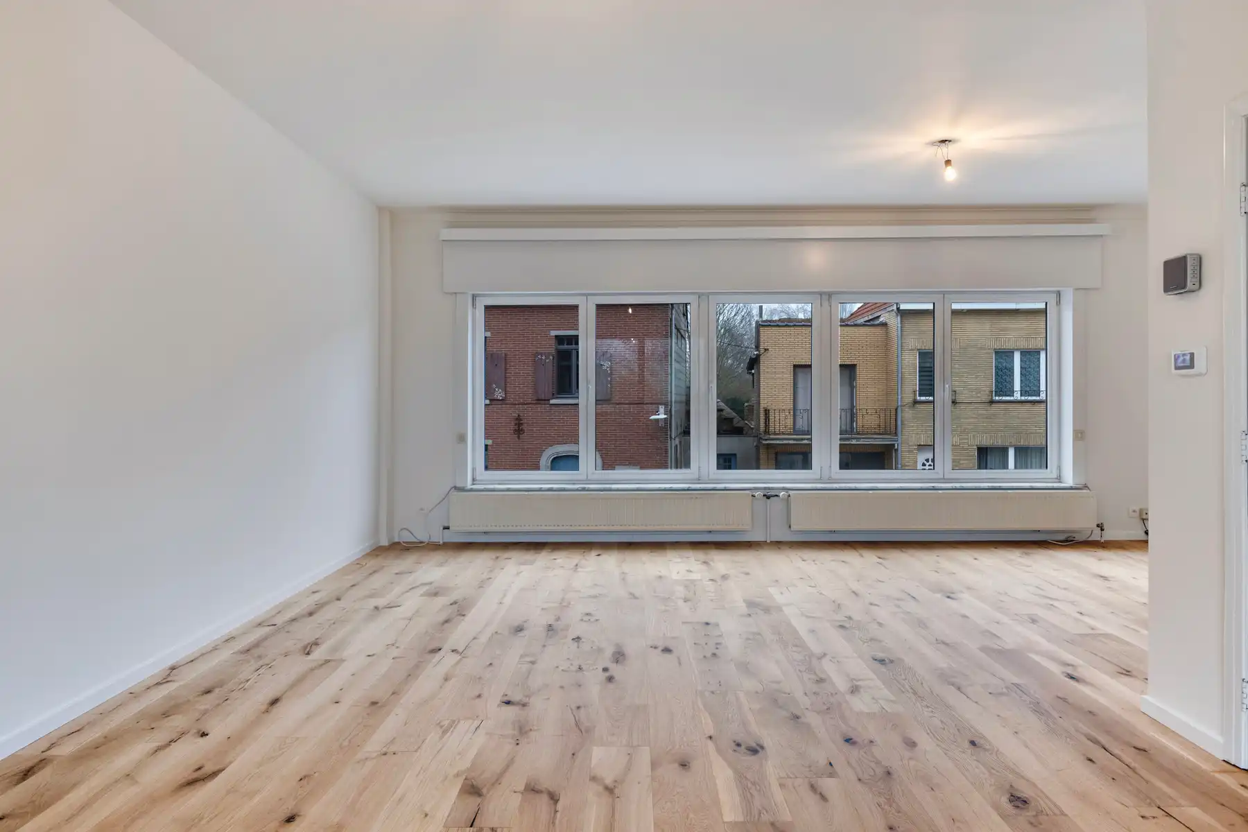 Instapklare woning met 3 slpk, garage en tuin! foto 8