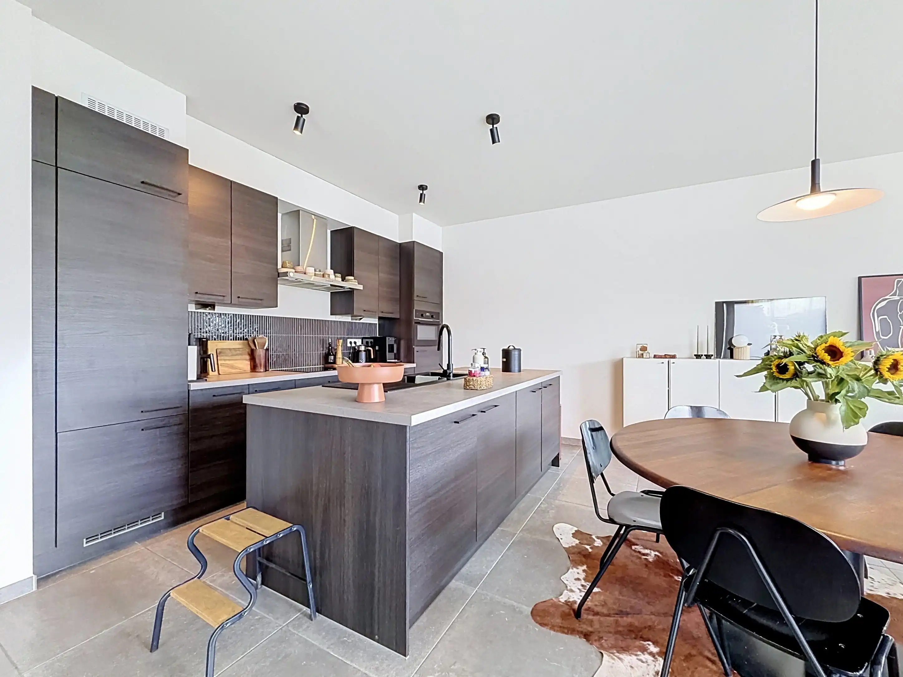 BEN (BIJNA ENERGIE NEUTRAAL) WONING TE HUUR MET 4 SLAAPKAMERS EN TUIN foto 10