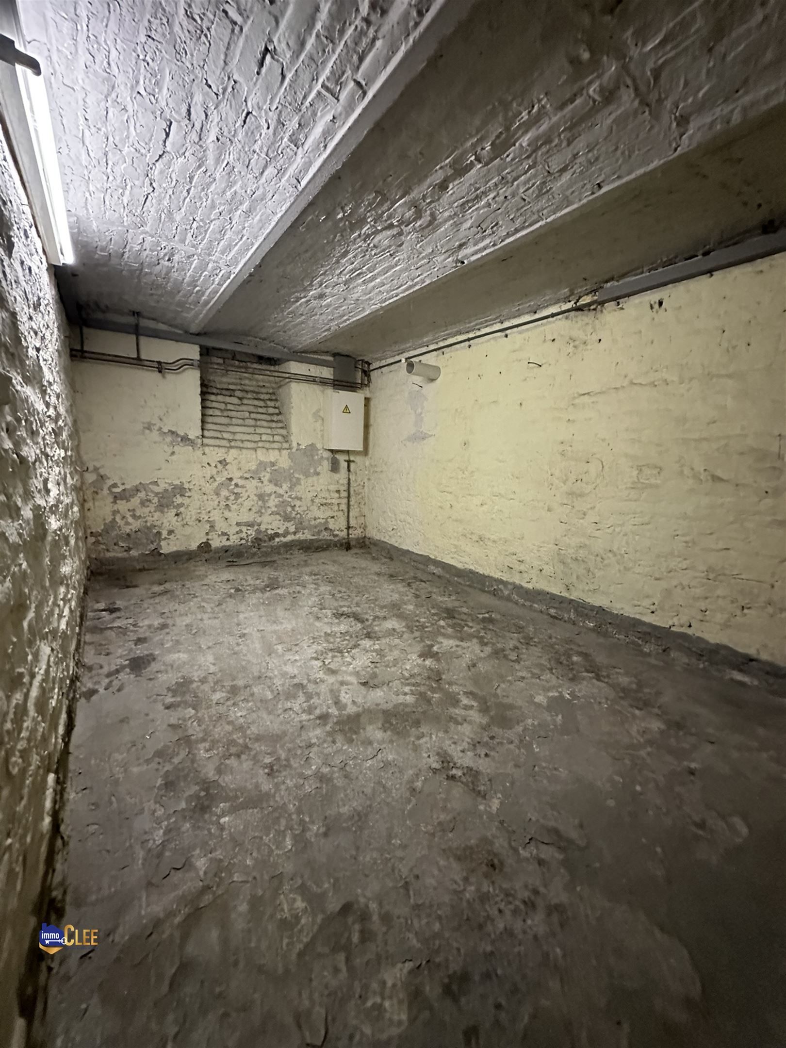 Ruime stadswoning met 3 slpks en koer foto 16