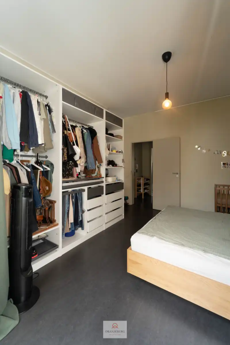 Modern appartement met terras vlakbij Gent-Sint-Pietersstation. foto 19